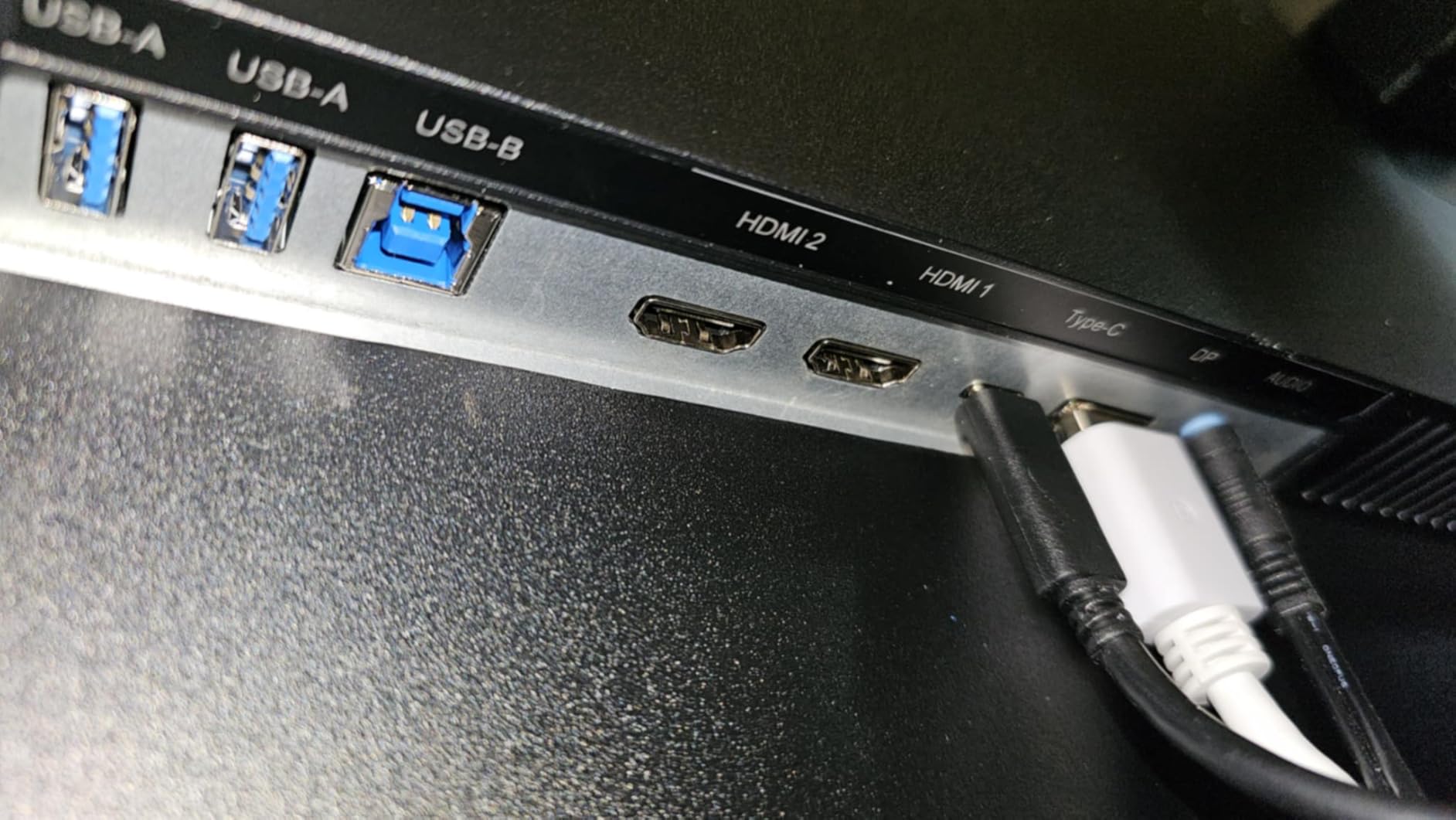 INNOCN 40 Inch 5K 5120 x 2160p Ultrawide Monitor for Laptop, 21:9, 100Hz, IPS, HDMI, DP, FreeSync, HDR400, USB-C, DeltaE<2, Built-in Speakers customer photo 2