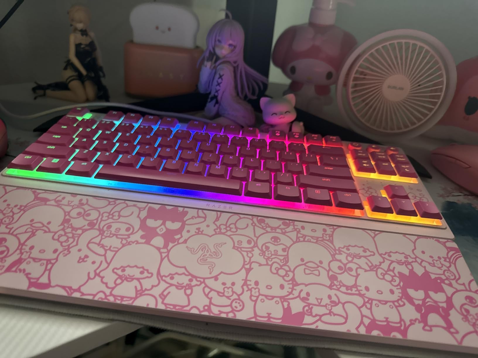 Razer Ornata V3 TKL Gaming Keyboard: Low-Profile Keys - Mecha-Membrane Switches - UV-Coated Keycaps - Backlit Media Keys - 8-Zone RGB Lighting - Magnetic Wrist Wrest - Hello Kitty & Friends Edition customer photo 2