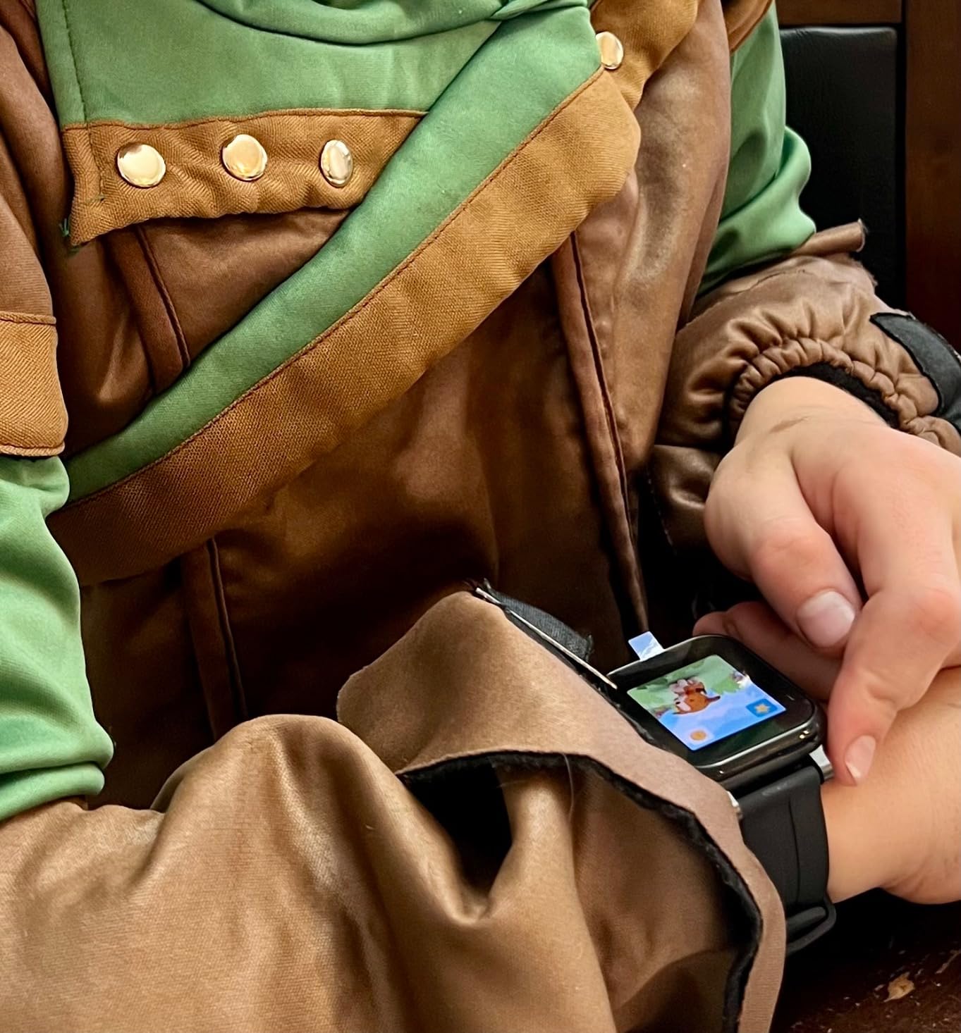 Gabb Watch 3e - GPS Tracker for Kids, Digital Smart Watch, No Social Media or Internet, Fees Required (Silver) customer photo 1