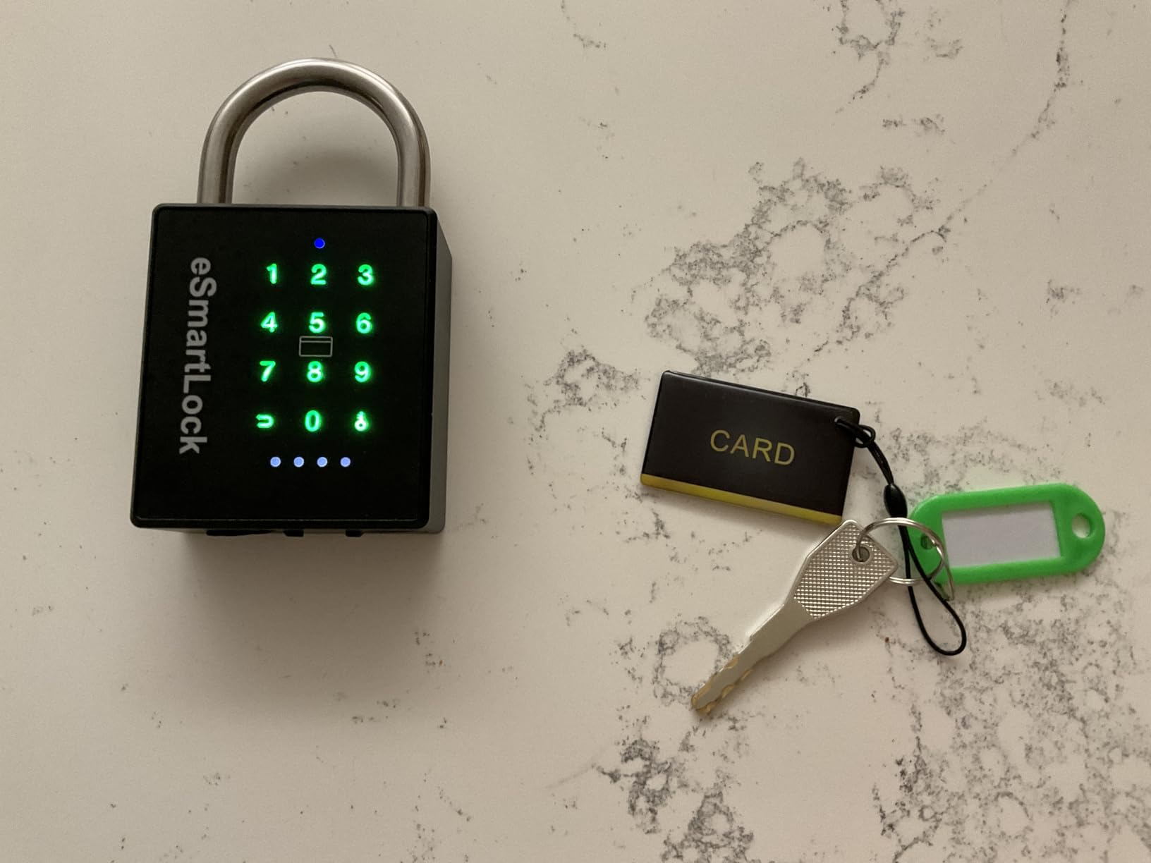 New Smart Padlock with Key, Heavy Duty Combination Padlock, RFID Pad Lock with Codes Bluetooth APP Access, Outdoor Waterproof Electronic Key Lock for Gate Fence Shed Locker Garage Garden customer photo 1