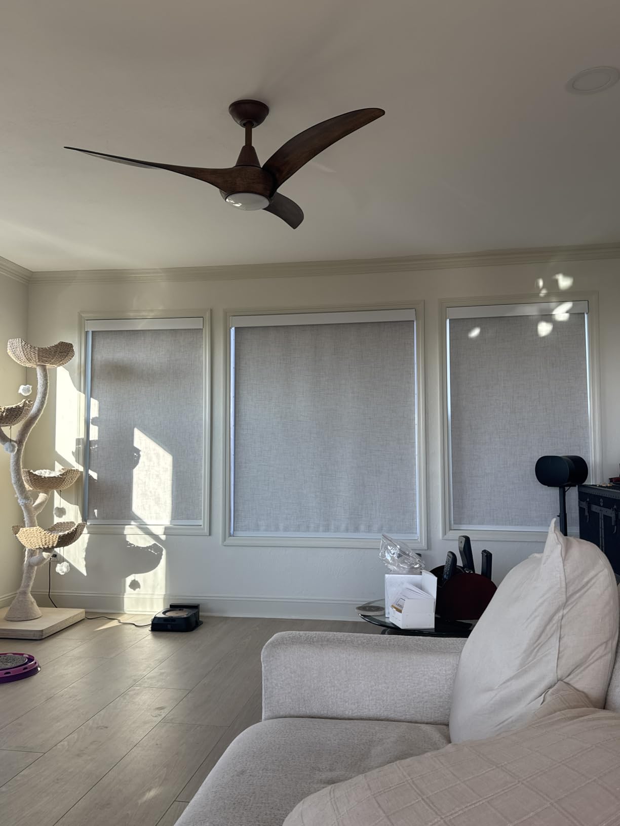 Bringnox Motorized Blinds with Remote,100% Blackout Smart Roller Blinds Compatible with Google Home and Alexa Via HUB,and Motorized Window Blinds Customized for Sliding Doors and Living Rooms customer photo 1