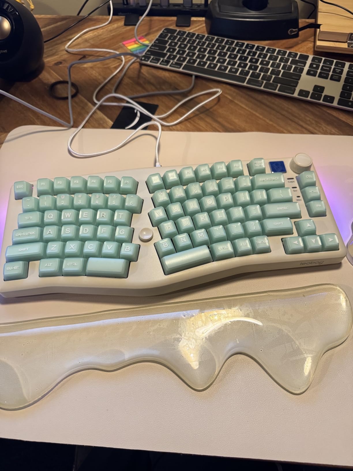 CORBOBO x LEOBOG A75 Alice Ergonomic Keyboard, Wireless Mechanical Gaming Keyboard Tri-Mode BT5.0/2.4G/Wired with Joystick and Knob, 75% Layout RGB Backlit Hot Swappable Linear Switches for Win customer photo 1
