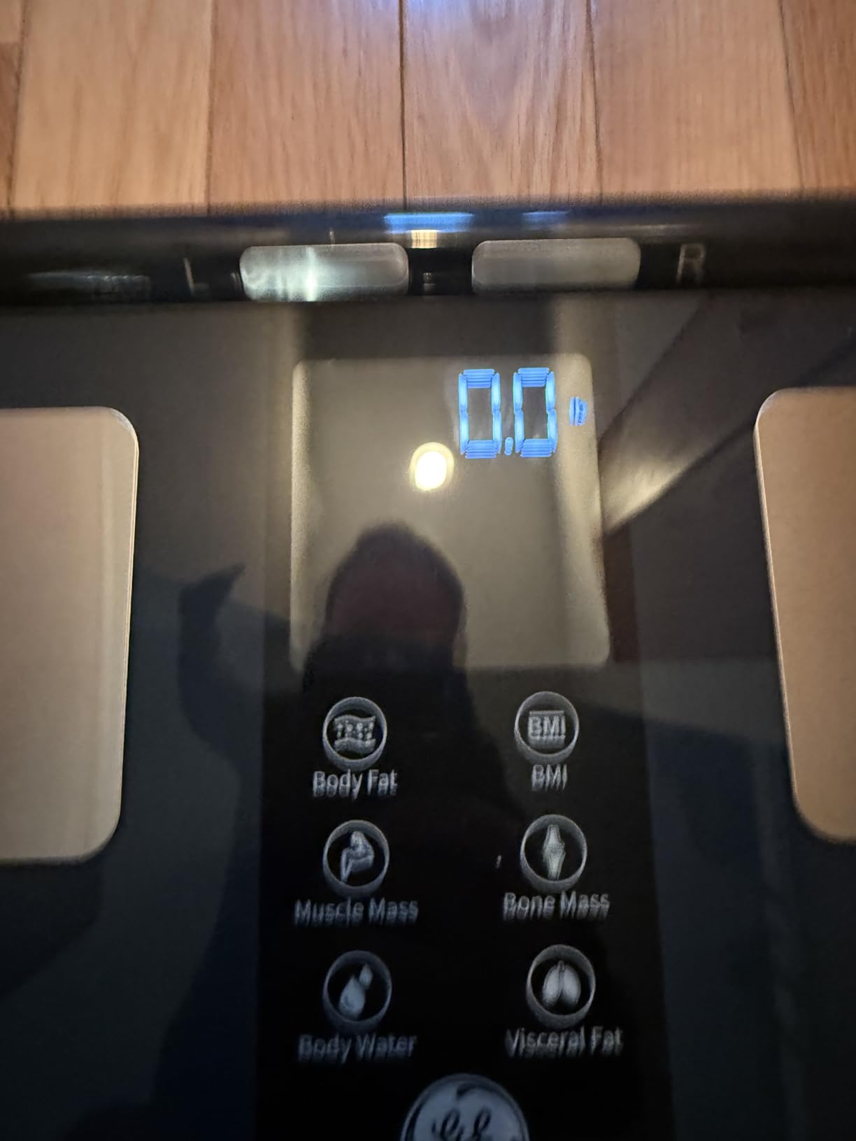 GE Smart Scale for Body Weight: 8-Electrode Digital Bathroom Scale for Weight Fat BMI Muscle Mass Full Body Composition Analyzer 50 Measurements Bluetooth Highly Accurate Weighing Machine 400lb Black customer photo 2