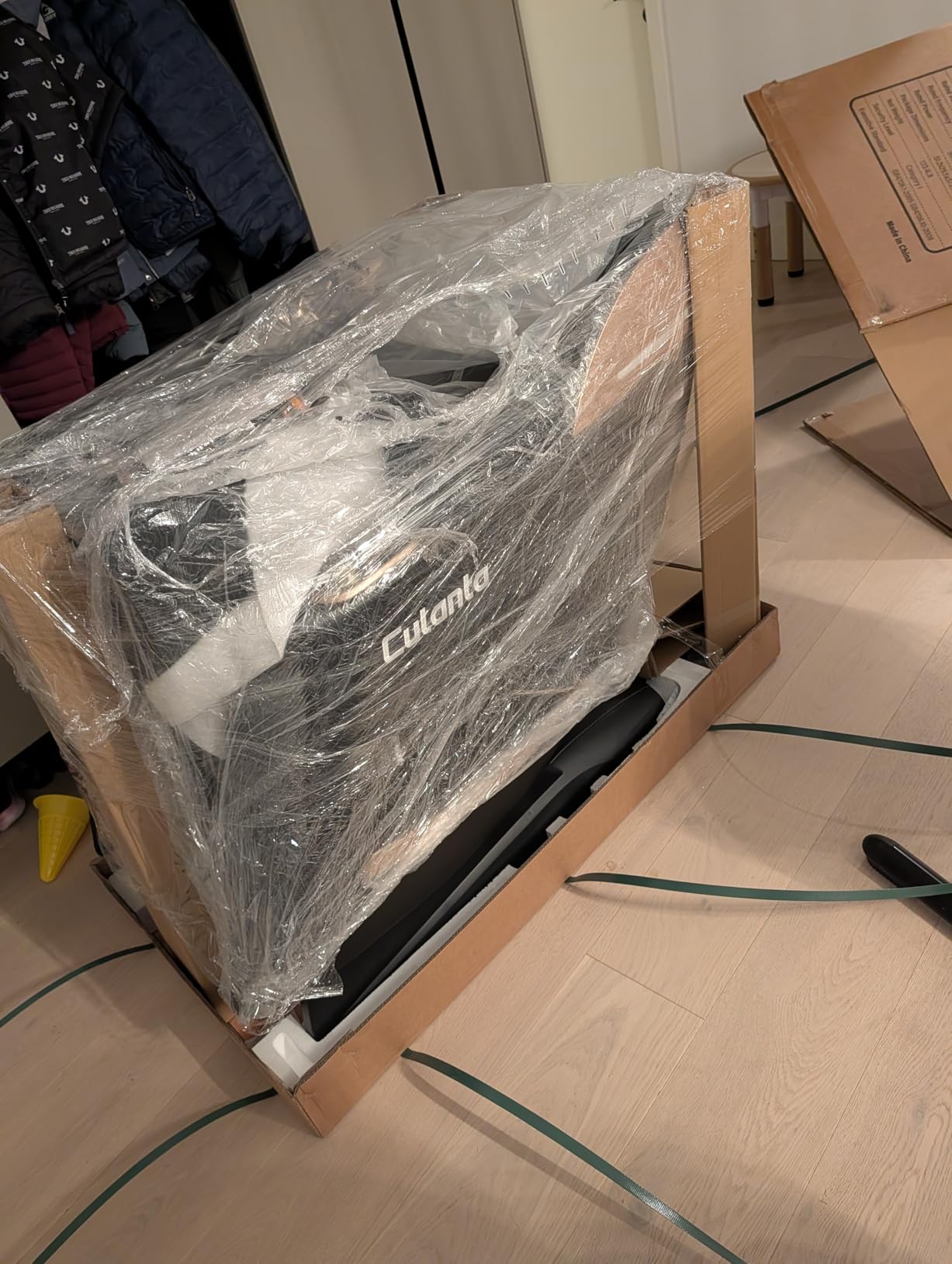 Culanta Massage Chair Full Body, Zero Gravity SL-Track Shiatsu Massage Recliner Chair with Body Scan, Airbags, Foot Rollers, Deep Yoga Stretch, Heating (U1-Black) customer photo 1