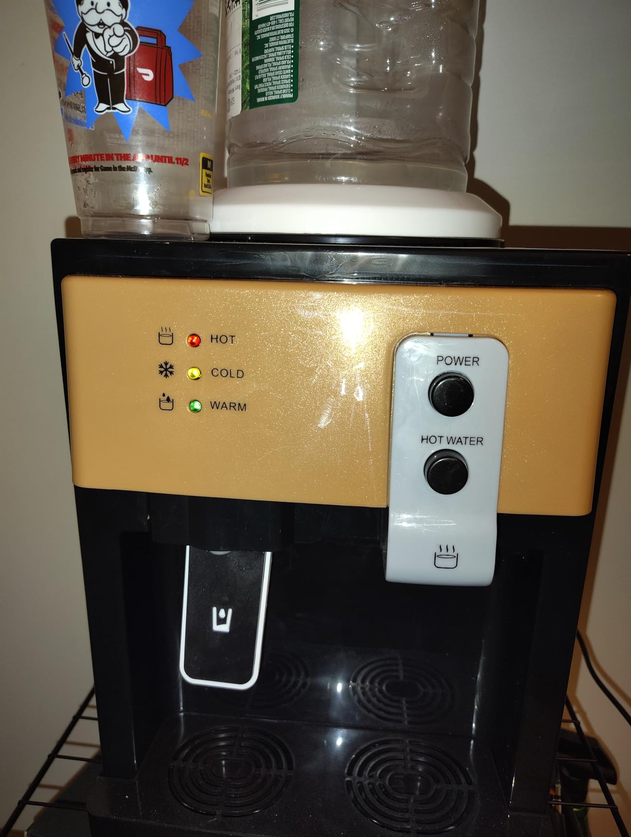 Housiwill Countertop Water Dispenser, Top Loading Water Cooler for 1.2 to 5 Gallon, 3 Temperature Settings Room Temperature Water Cold Hot Water Dispenser, Suitable for Home, Office, Dorm Bedside Use customer photo 1