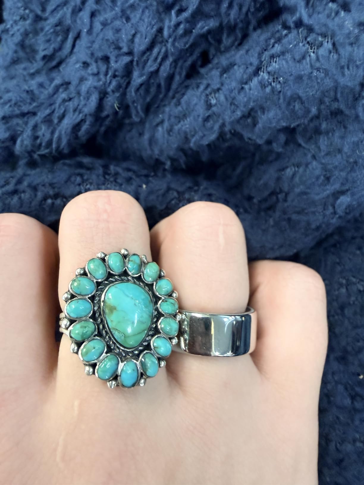 Oura Ring 4 - Silver - Size 11 - Sleep, Activity, Women's Health, AI Advisor, Up to 8 Days of Battery Life customer photo 2