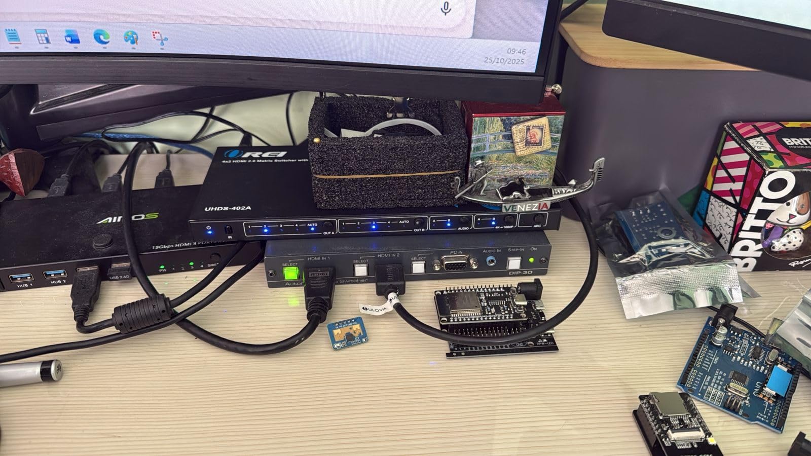 OREI 4K HDMI Matrix Switch with Downscaler & ARC - 4x2 HDMI Matrix Switch 4K, HDMI 2.0, HDCP 2.2, 18Gbps, 4K@60Hz HDR, Dual Audio Extraction (Optical & 3.5mm), IR Remote (UHD-402D) customer photo 1