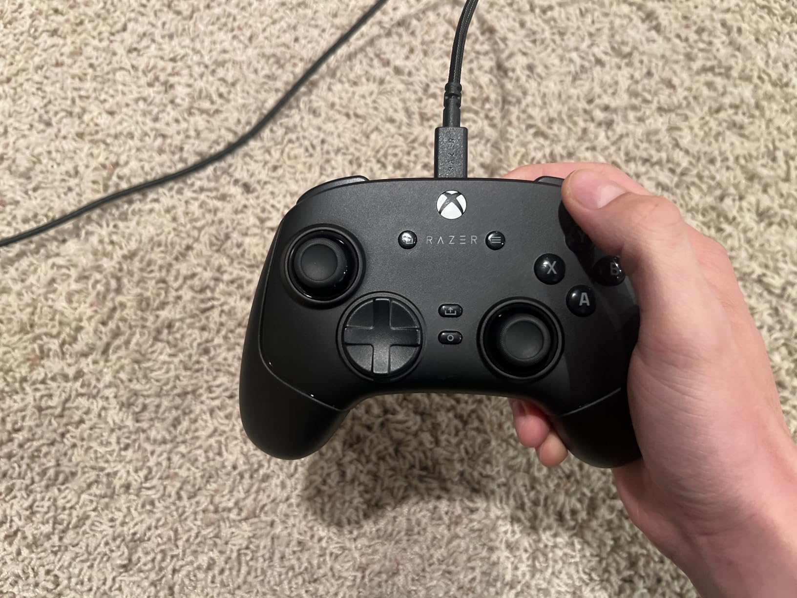 Razer Wolverine V3 Pro Wireless Gaming Controller: Licensed for Xbox Series X|S, Xbox One, Windows PC - 6 Remappable Buttons - Fast Triggers - Customizable Thumbsticks - Wired Tournament Mode customer photo 1