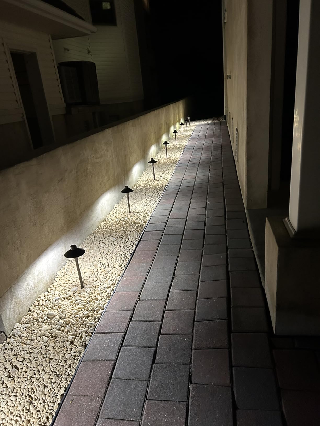 SUNVIE 100W Low Voltage Landscape Transformer Weatherproof Low Voltage Transformer with Photocell & Timer 120V AC to 12V DC Landscape Lighting Transformer for Outdoor Spotlights Path Lights Step Light customer photo 2