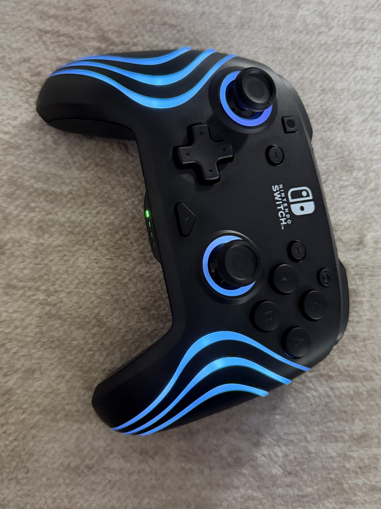 PDP Gaming Afterglow Wave Wireless Nintendo Switch Pro Controller customer photo 1