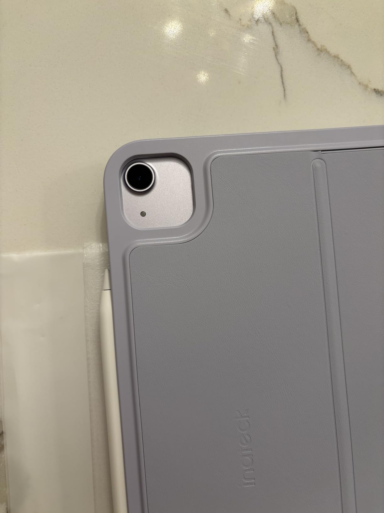 Inateck 450g Ultralight Keyboard for iPad (A16) 11th/10th Gen 2022 (11/10.9 inch), Air 11