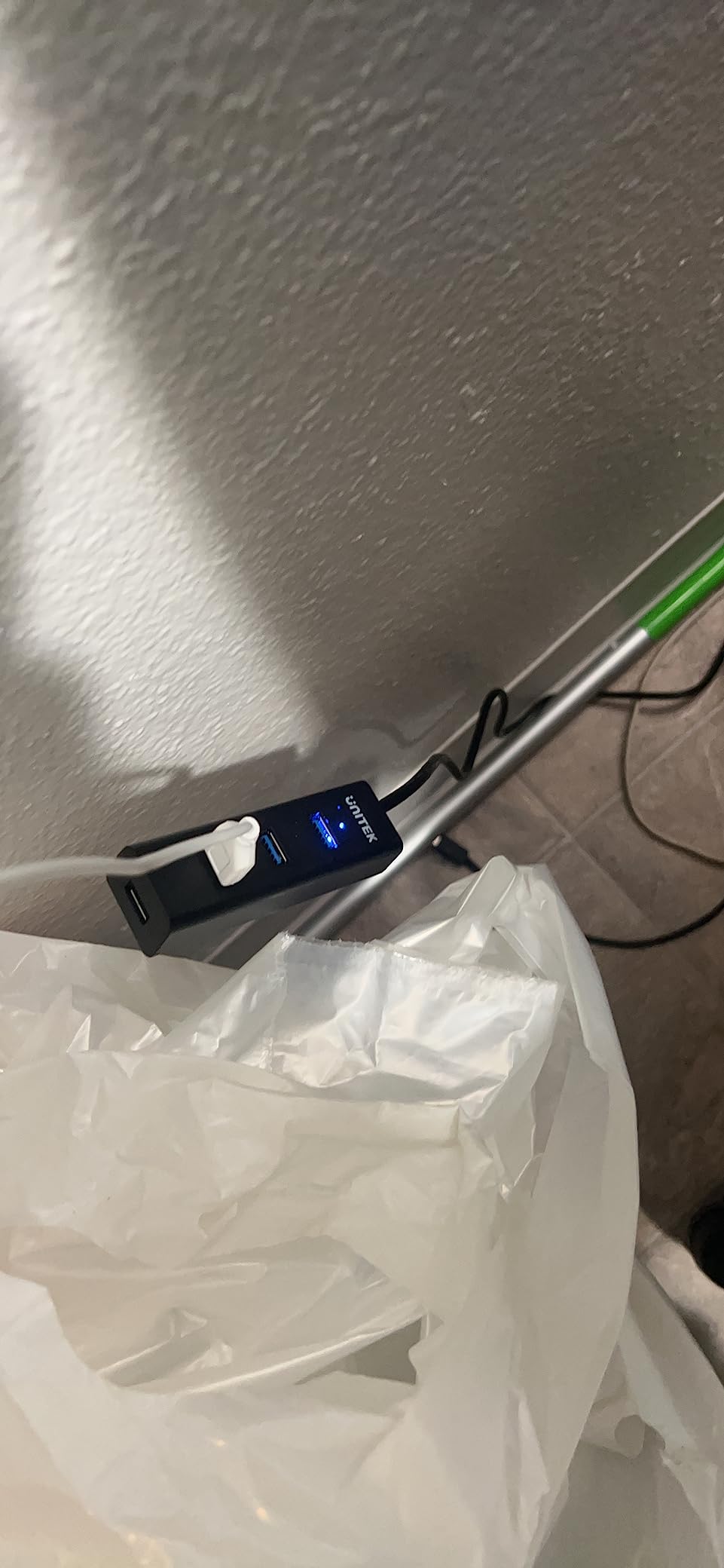 Unitek KVM Switch 2 Monitors 2 Computers 4K@60Hz HDMI+Displayport Dual Monitor KVM Switches 3 USB Ports for Sharing Keyboard Mouse Hard Drives Mic Headset 2 USB-B Cable DC 5V Adapter Controller customer photo 2