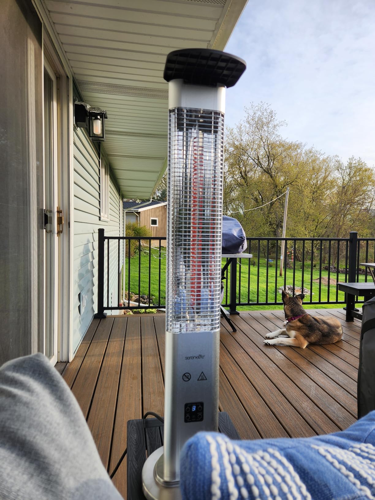 SereneLife Outdoor Electric Patio Heater - 1500W High-Efficiency Infrared Heating, Remote Control Standing Heater with Aluminum Reflector, Waterproof Design, IP65 Approved, Quiet Operation customer photo 2