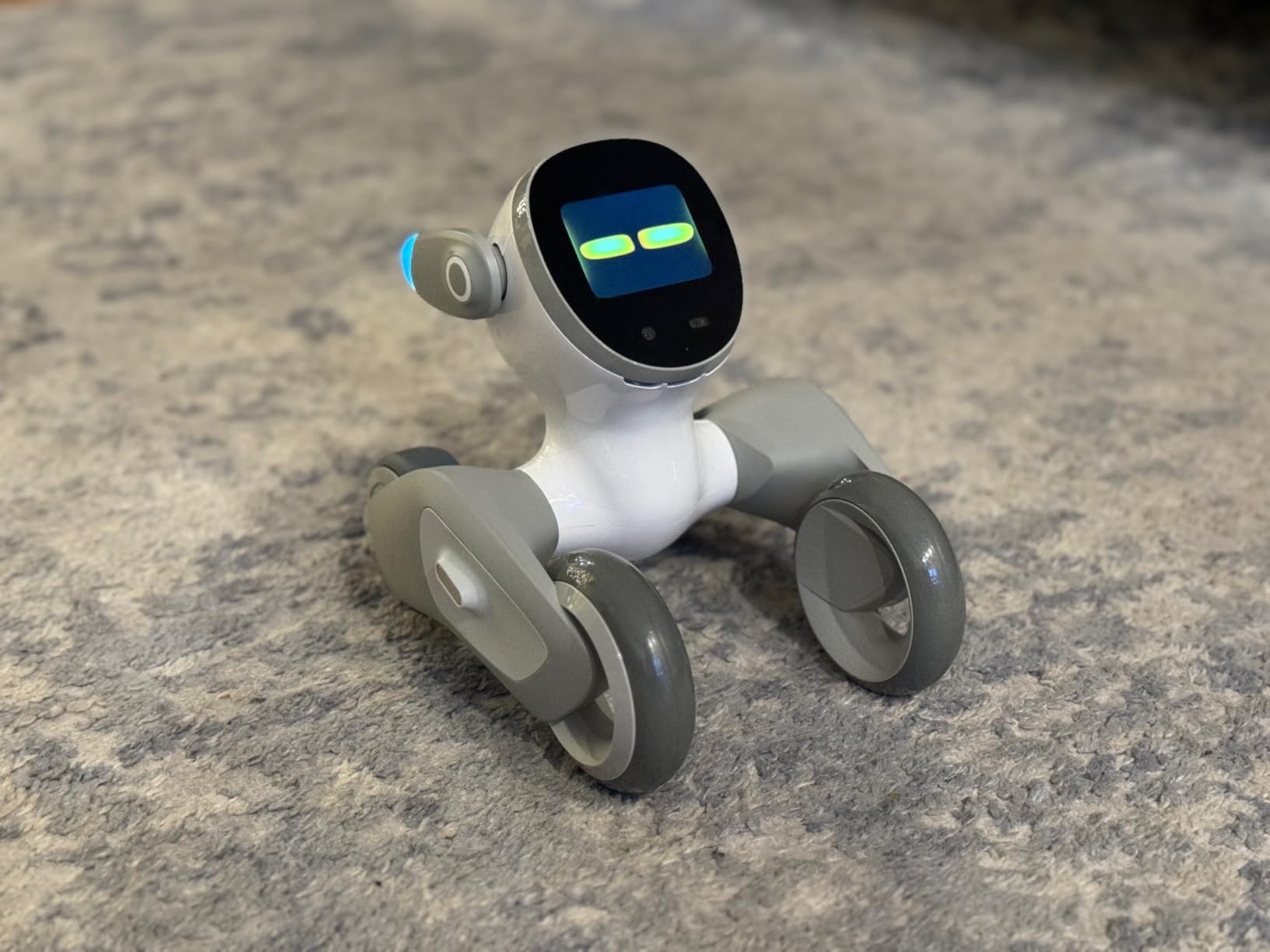 Robot Pet Dog ChatGPT-4o Smart AI-Powered Companion Voice & Gesture Control, Real-Time Interaction Robotics Toys for Kids, Home Monitoring - Includes Charging Dock customer photo 1