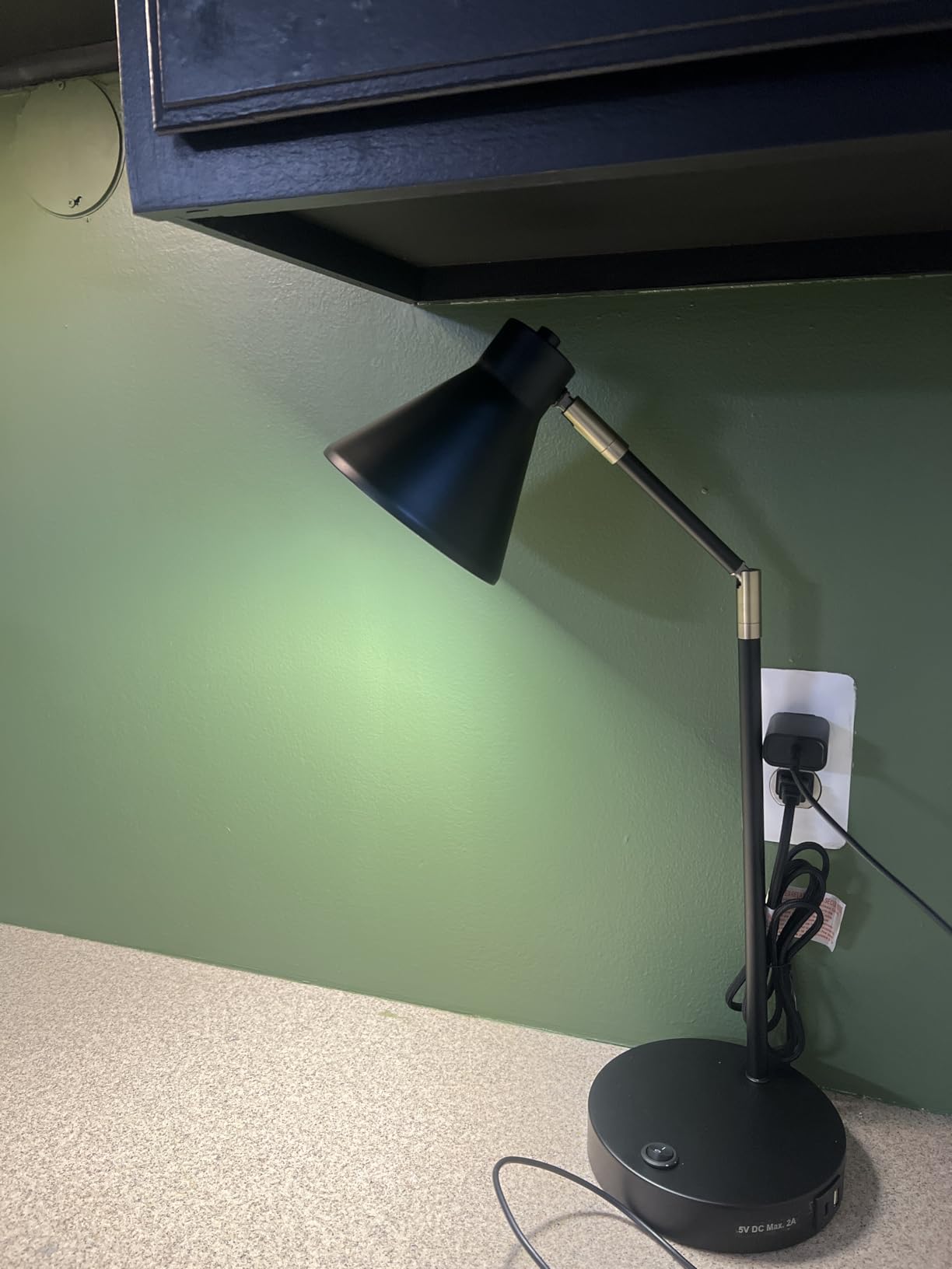 O'Bright Astrum - LED Desk Lamp with Dual USB Charging Ports, 100% Metal, 270 Degree Swivel Arms customer photo 1