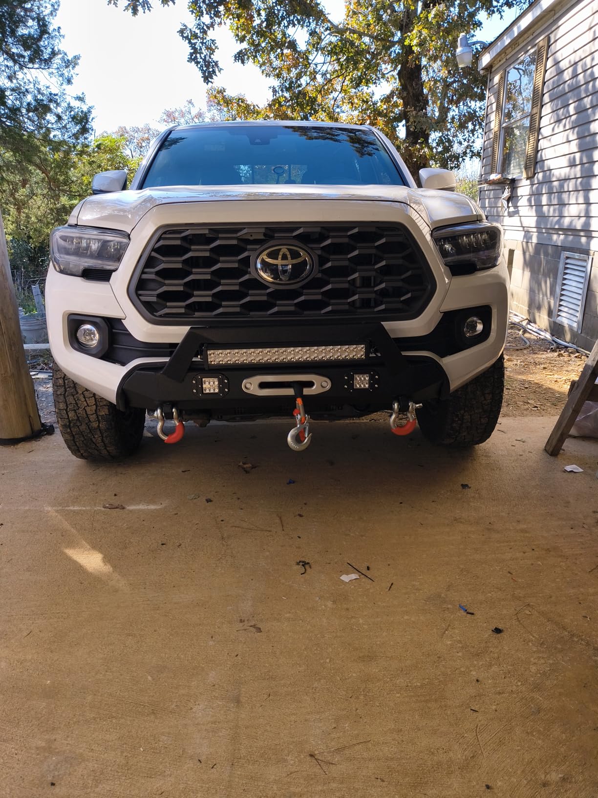 VEVOR Electric Winch, 10,000 lb Truck Trailer Jeep Winch, 12V DC 7/20 in x 65 ft Synthetic Rope Aluminum Fairlead Wireless & Wired Remote Control, IP55 Waterproof Towing for Off Road Jeep SUV Boat customer photo 2