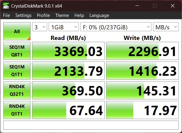 Anker Prime Thunderbolt 4 Cable, 3.3 ft USB C to USB C Cable, 240W Charging, 40Gbps Data Transfer, Supports 8K/4K Displays customer photo 1