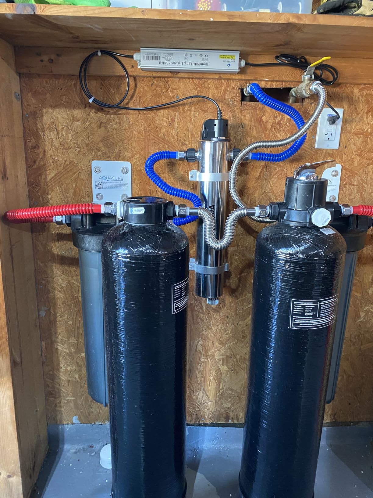 Aquasure Serene Lite Whole House Salt-Free Water Conditioning Descaler System with Triple Purpose Pre-Treatment Filter (800,000 Gallons Salt-Free System) customer photo 1