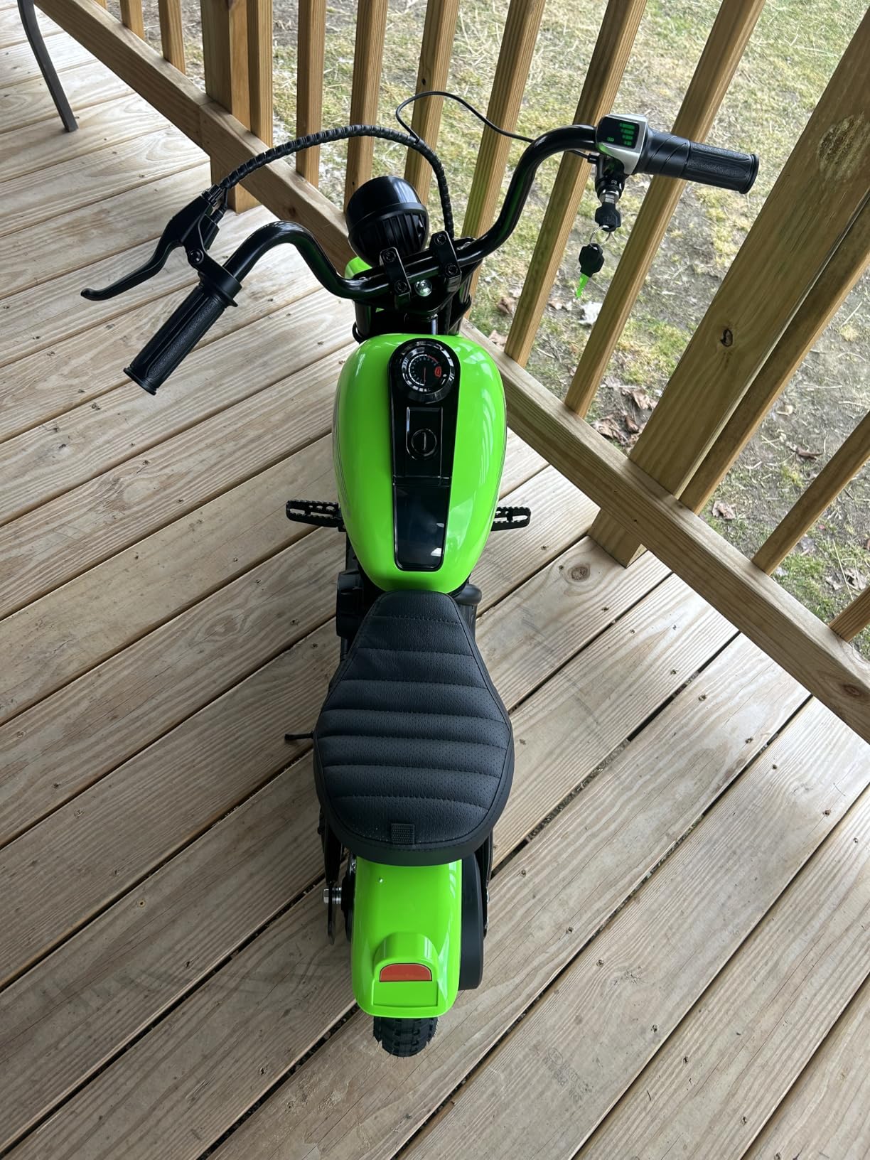 ELEMARA Electric Dirt Bike, 15 mph & 150lb Max, 24V Ride on Toy for Big Kids w/LED Lights & Power Display,Chain-Driven Motor,Twist-Grip Throttle, Shock Springs,Handbrake,12