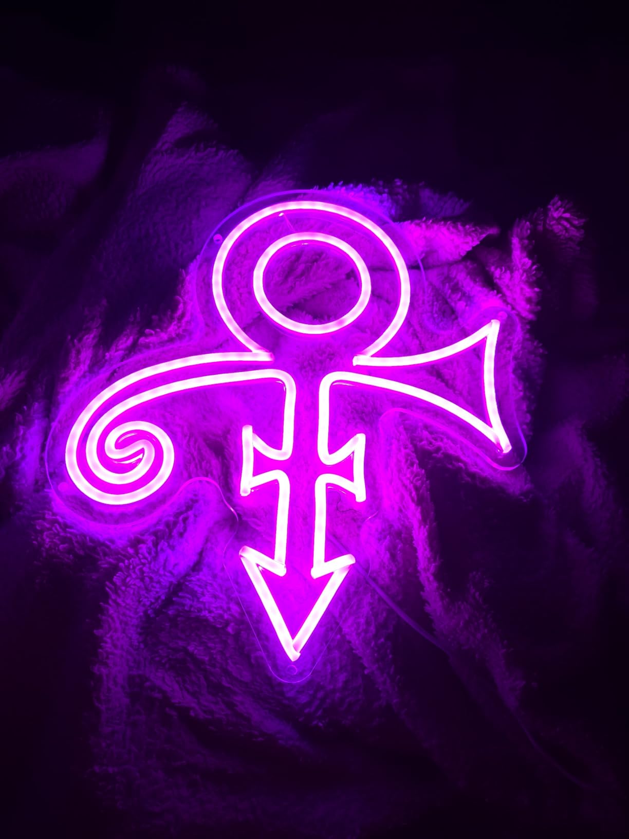 Lock Neon Signs for Wall Decor, Dimmable Game Neon Light for Gamer, USB Powered Gaming Lights for Man Cave Bedroom Game Room Bar Birthday Gifts (9.8 x 11.8in) customer photo 1