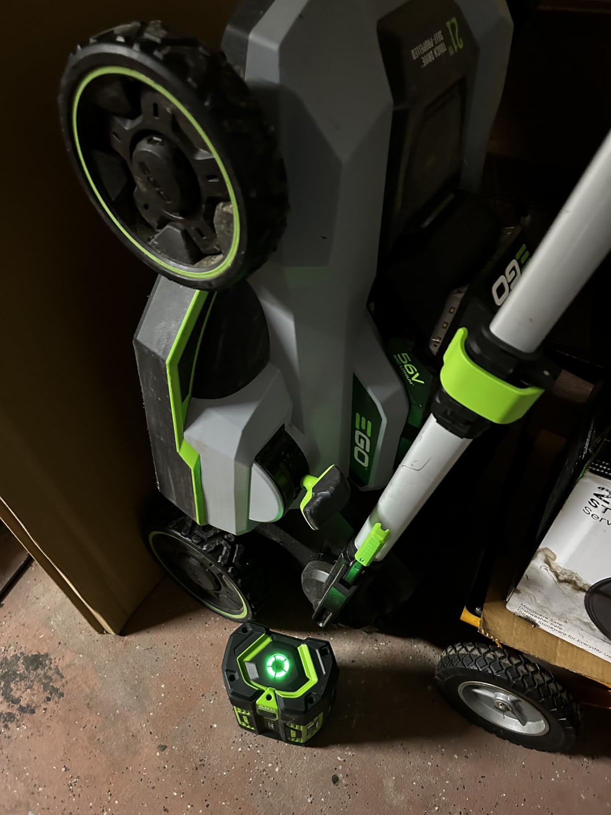 EGO POWER+ Electric Lawn Mower, Self-Propelled Cordless with Touch Drive, Includes 56V 6.0Ah Battery, 4.0Ah Battery and Rapid Charger - LM2123SP-2 customer photo 2
