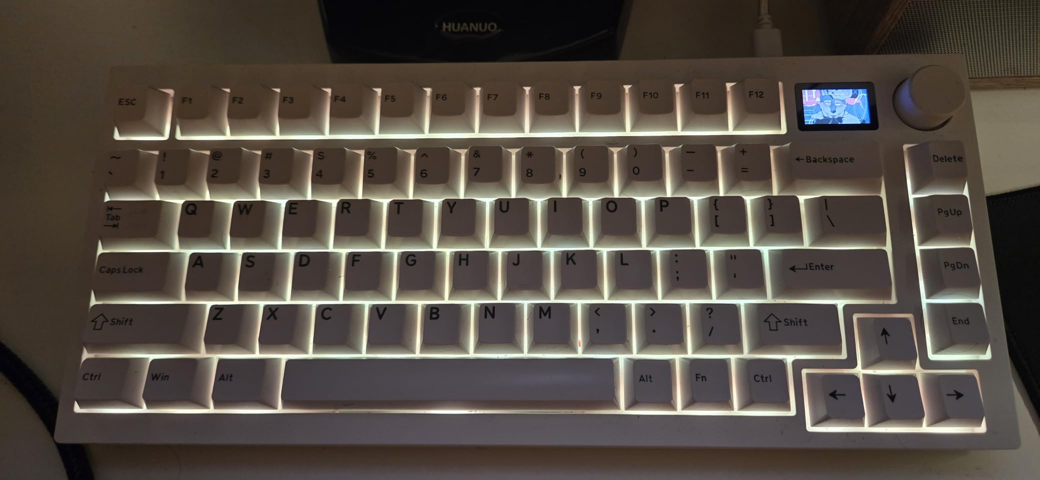 TECWARE Spectre 75 Mechanical Gaming Keyboard | Customizable LCD Screen Display & Knob | Tri-Mode Wireless Bluetooth 2.4GHz | Gasket Mount Hot Swappable | Black Candy Red Linear Switches customer photo 2