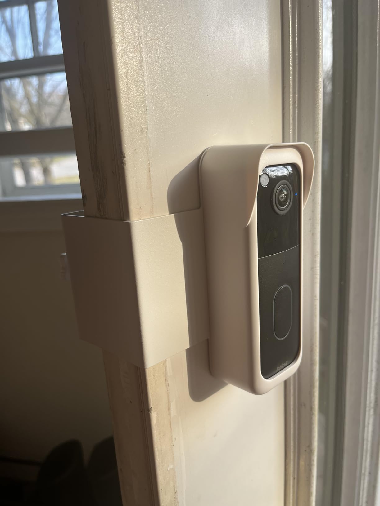 Blink Outdoor 4 - Wireless smart security camera, two-year battery life, 1080p HD day and infrared night live view, two-way talk. Sync Module Core included - 1 camera system customer photo 2