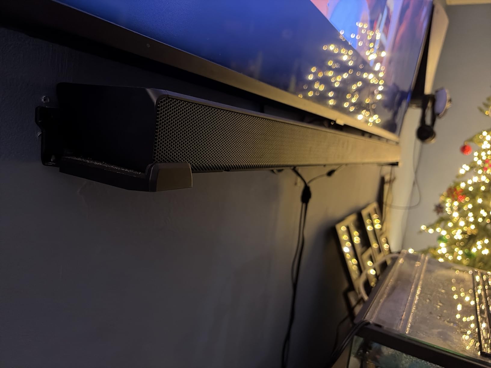 Soundbar Wall Mount Bracket for Samsung, Bose, Vizio, LG, Sony, JBL, Sonos and More Sound Bar Mounts Under TV, Hold up to 33 lbs, Depth Adjustable 3.6