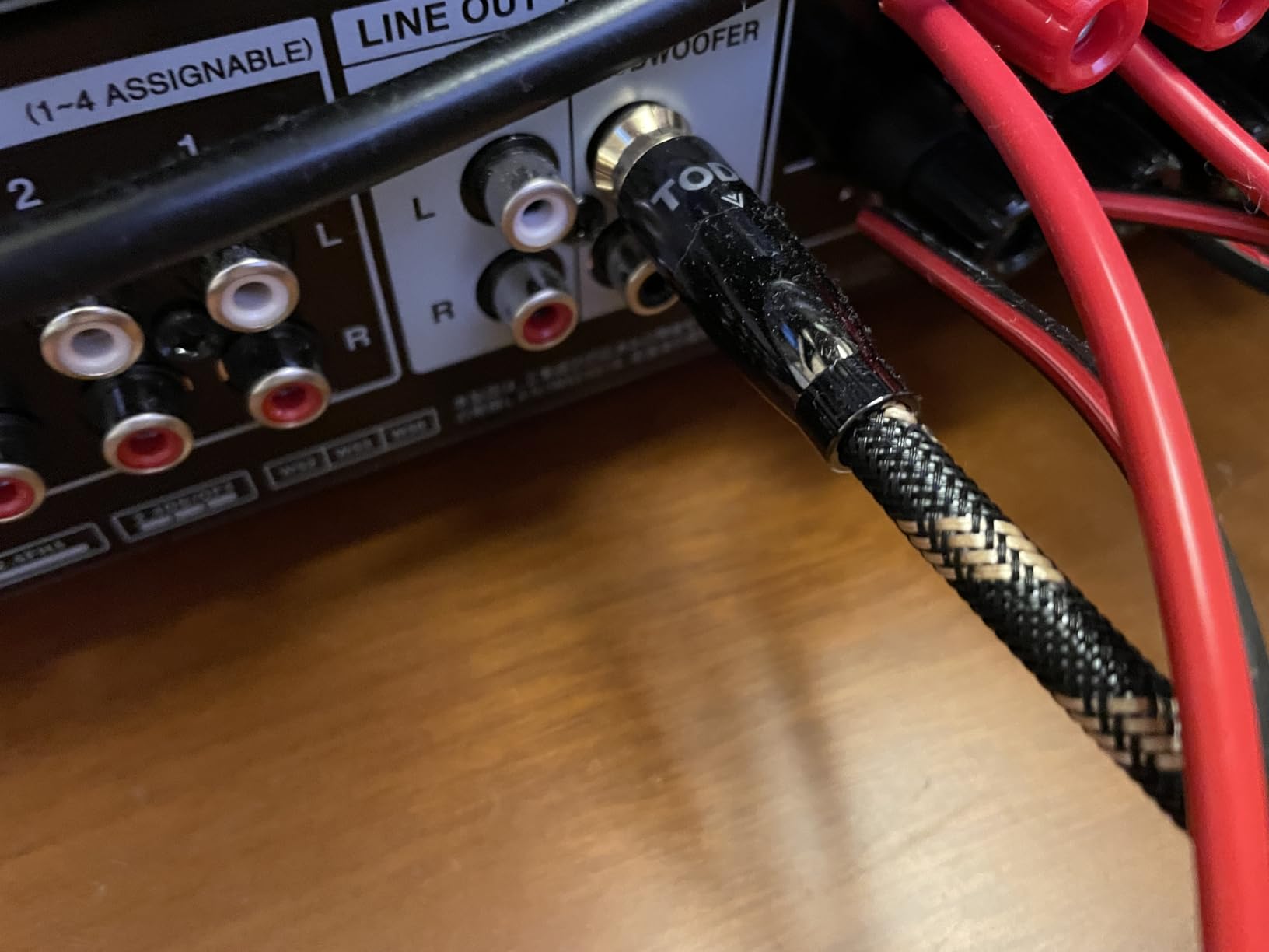 TODN HiFi Digital Coaxial Audio Cable for Audiophile 75-Ohm SPDIF Coax with O-C-C Core, Dual Shielded, 24K Gold-Plated Plug (3ft /1m) customer photo 2