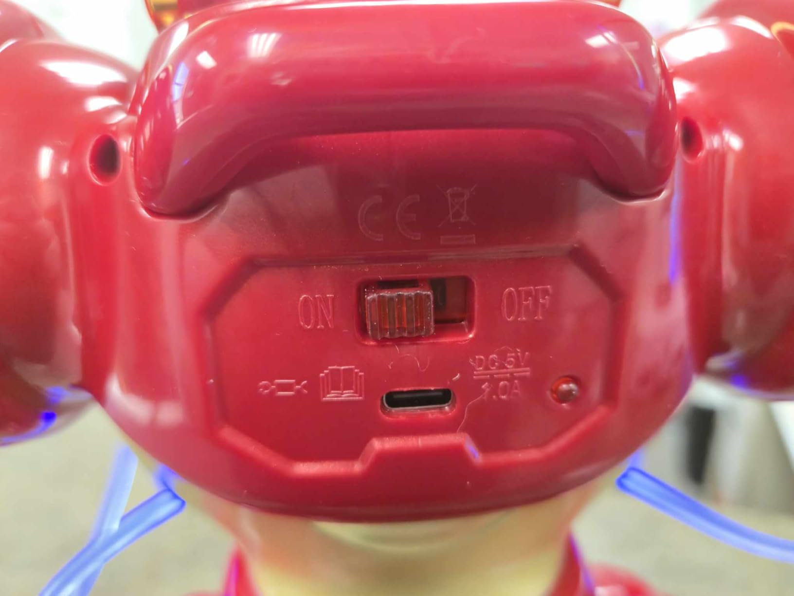 Holyton 5088 Smart Robots for Kids, Large STEM Programmable RC Robot, with Voice Control, APP Control, LED Eyes, Ideal Gift for 4 5 6 7 8 9 Years Old Boys and Girls customer photo 2