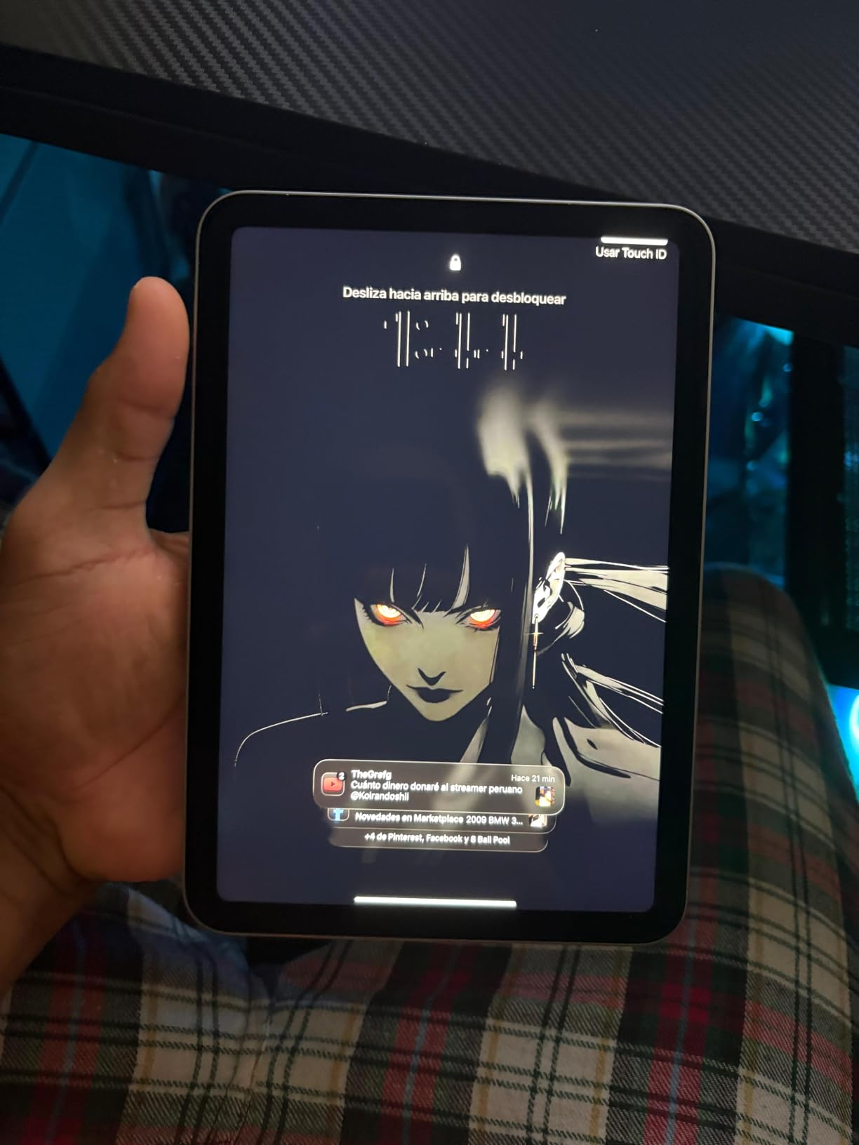 iPad mini (A17 Pro): Apple Intelligence, 8.3-inch Liquid Retina Display, 128GB, Wi-Fi 6E, 12MP Front/12MP Back Camera, Touch ID, All-Day Battery Life - Space Gray customer photo 2