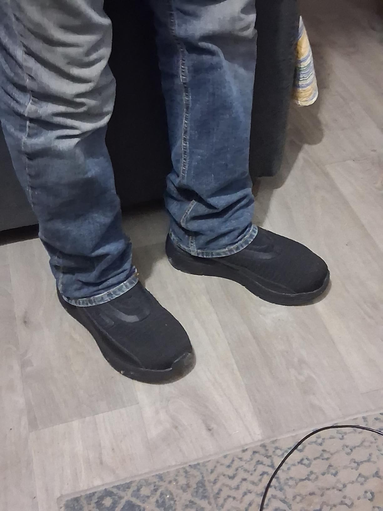 FitVille Men's Extra Wide Slip on Walking Shoes with Arch Support Men Slip on Sneakers for Foot Pain Relief-Stepease V2 customer photo 1