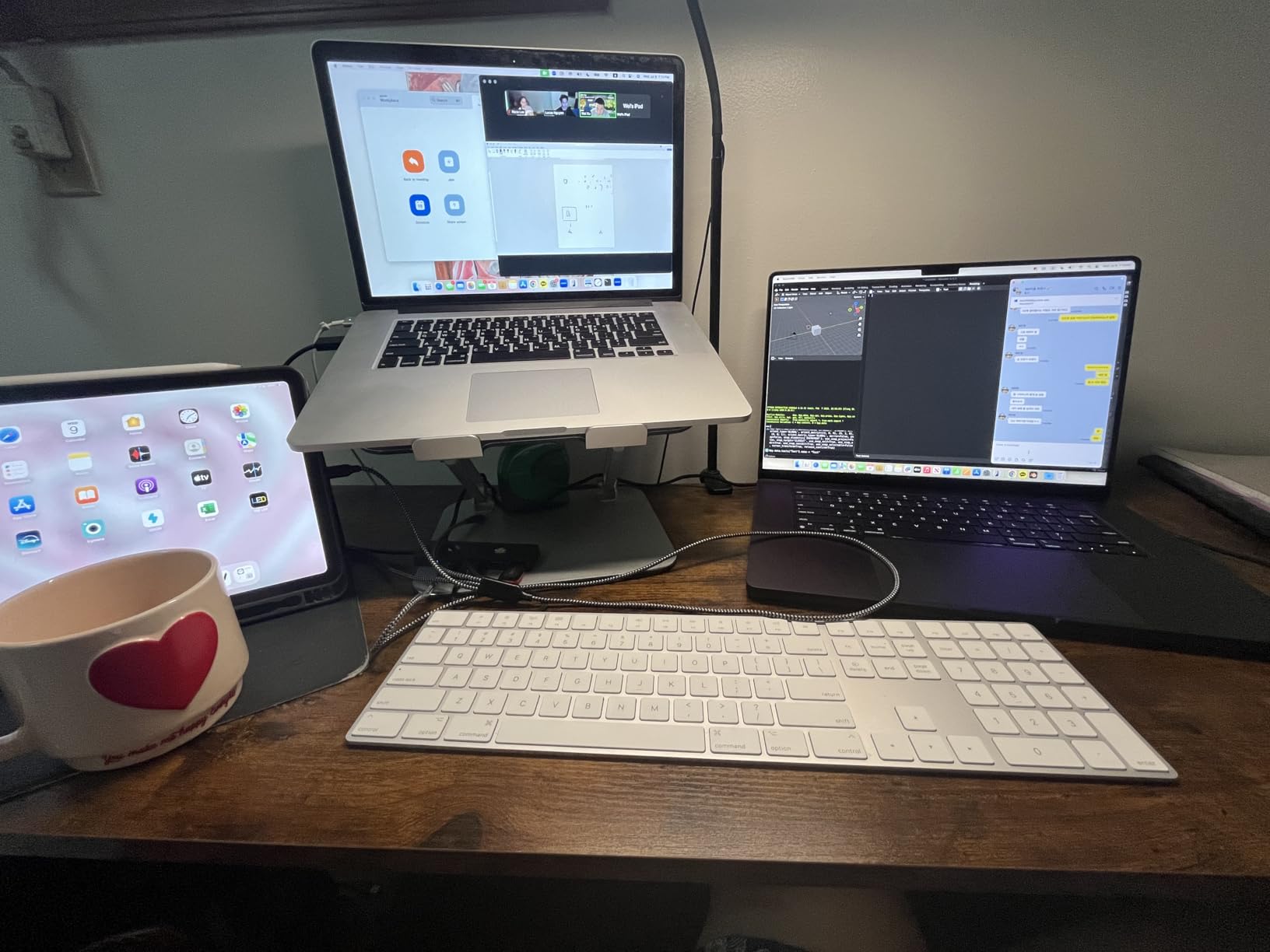 2024 MacBook Pro Laptop with M4 Pro, 14-core CPU, 20-core GPU: Built for Apple Intelligence, 16.2-inch Liquid Retina XDR Display, 48GB Unified Memory, 512GB SSD Storage; Silver customer photo 1