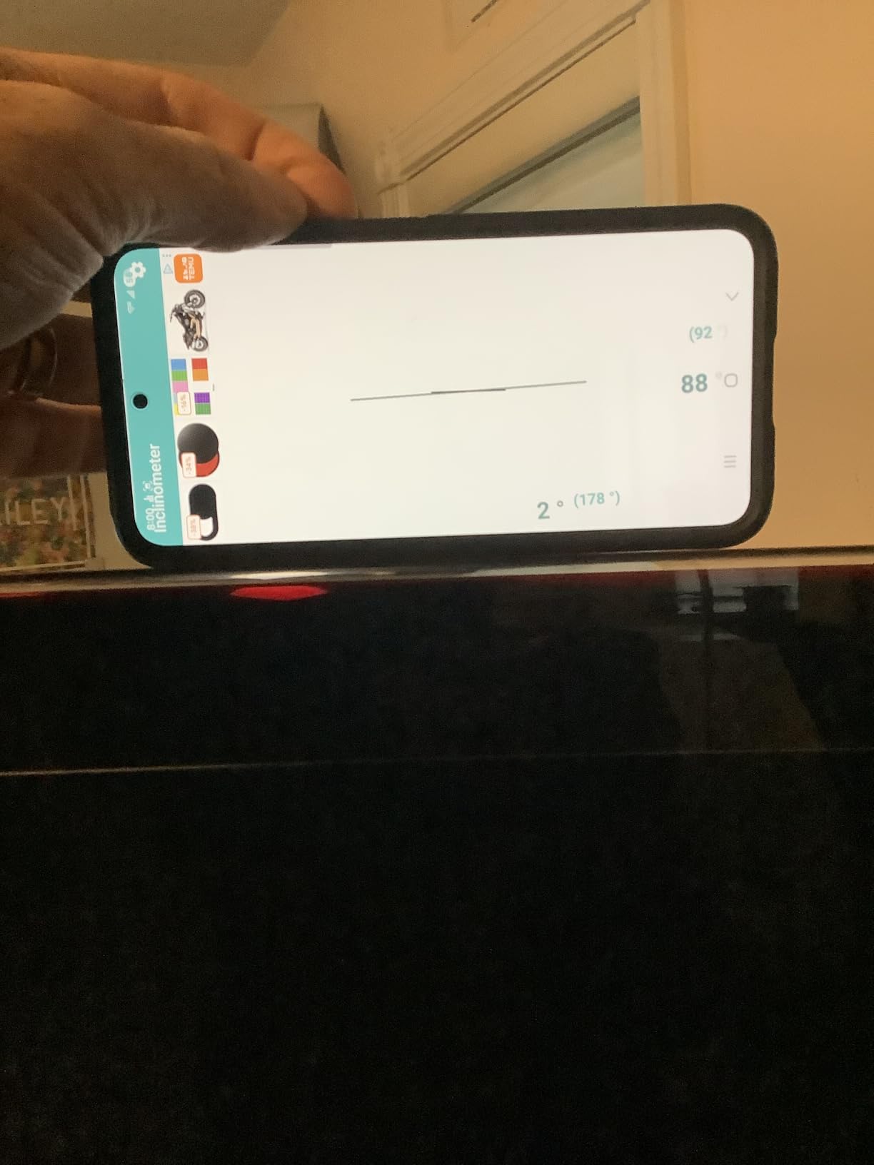 Mount-It! Pull Down TV Mount, Drop Down Wall Mount with Gas Spring Arm, Height-Adjustable TV Mount for 37-80 Inch TVs, Full Motion Swivel Tilt Bracket for Fireplace, Fits VESA 600x400, Up to 88 lbs customer photo 2