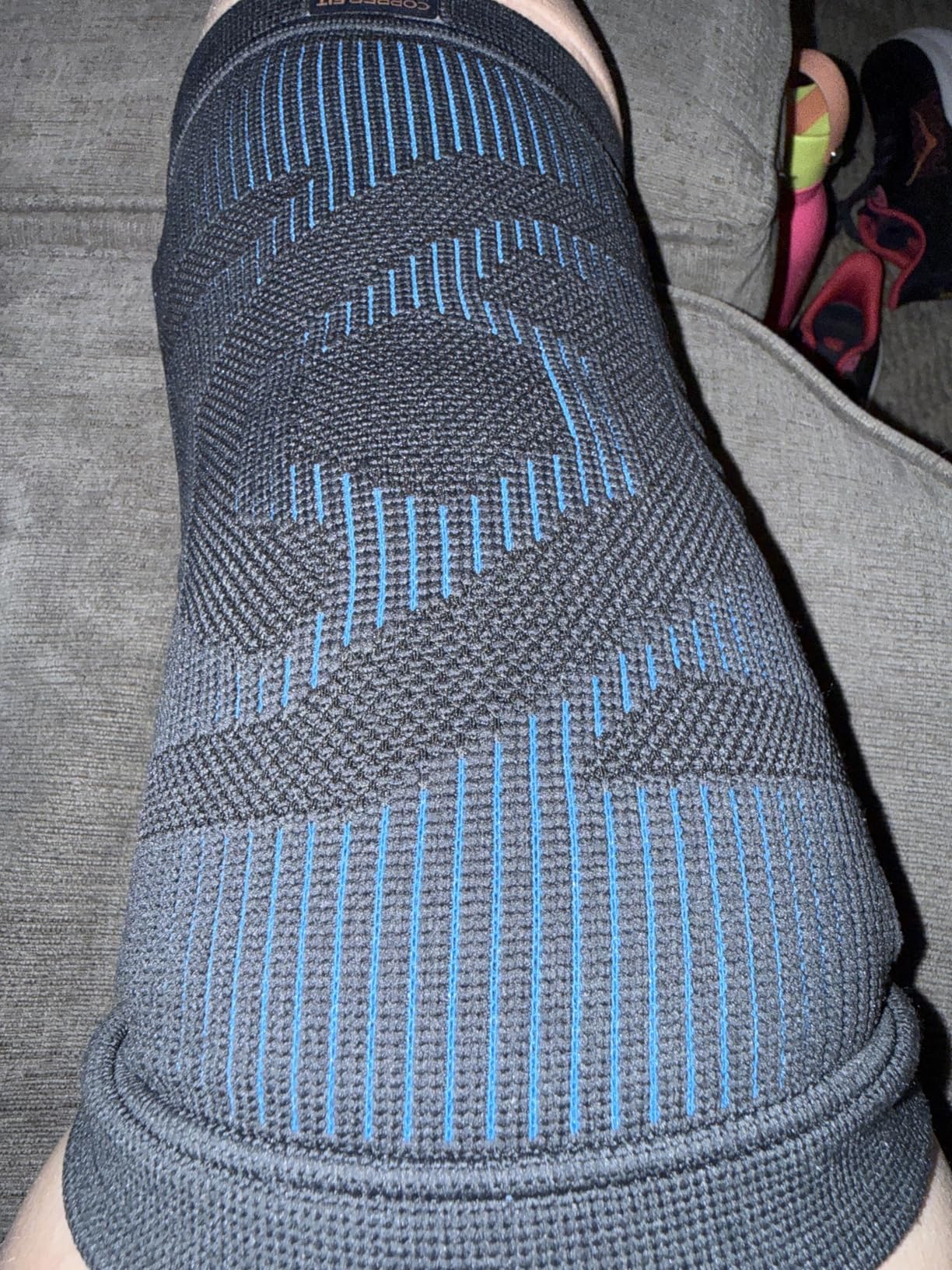 Copper Fit Mobilizer Knee Sleeve - ProSeries with Removable Side Stabilizers Knee Support for Advanced Recovery - Mobility, Knee Pain, Swelling, Inflammation, Circulation, Arthritis, Tendonitis (L/XL) customer photo 1