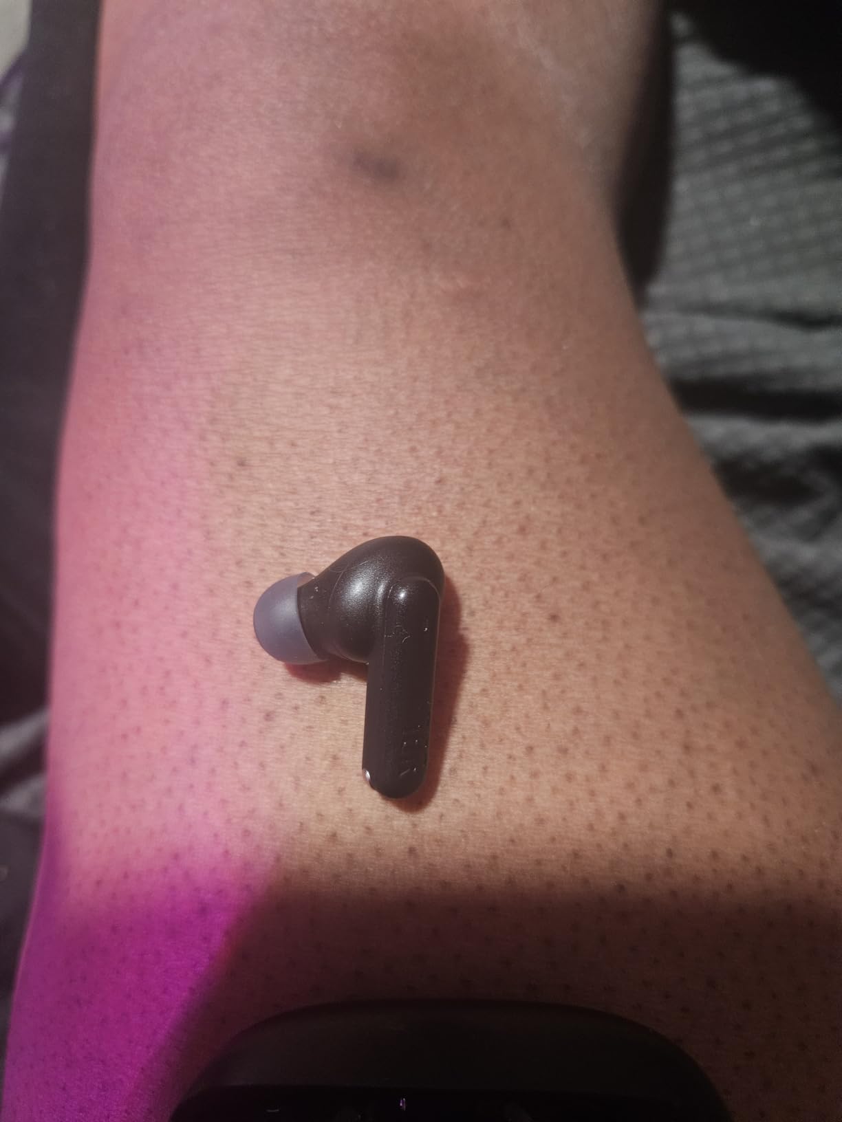 JBL Vibe Beam 2 - True Wireless Noise Cancelling Earbuds with JBL Pure Bass Sound & Smart Ambient technology, 4mics for crisp clear calls, up to 40Hrs of Playback, IP54 Dust & Water resistant customer photo 1