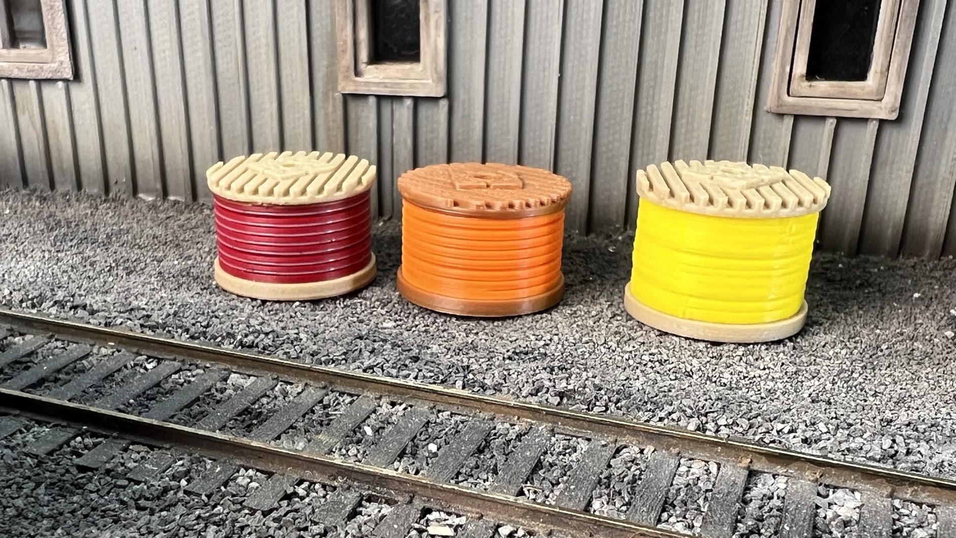 FLASHFORGE AD5X Multi-Color 3D Printer, CoreXY 600mm/s High-Speed, 1-Click Auto Leveling, 300°C Direct Drive Extruder, 220x220x220mm Build Volume, Ideal for Precision and Efficiency customer photo 1