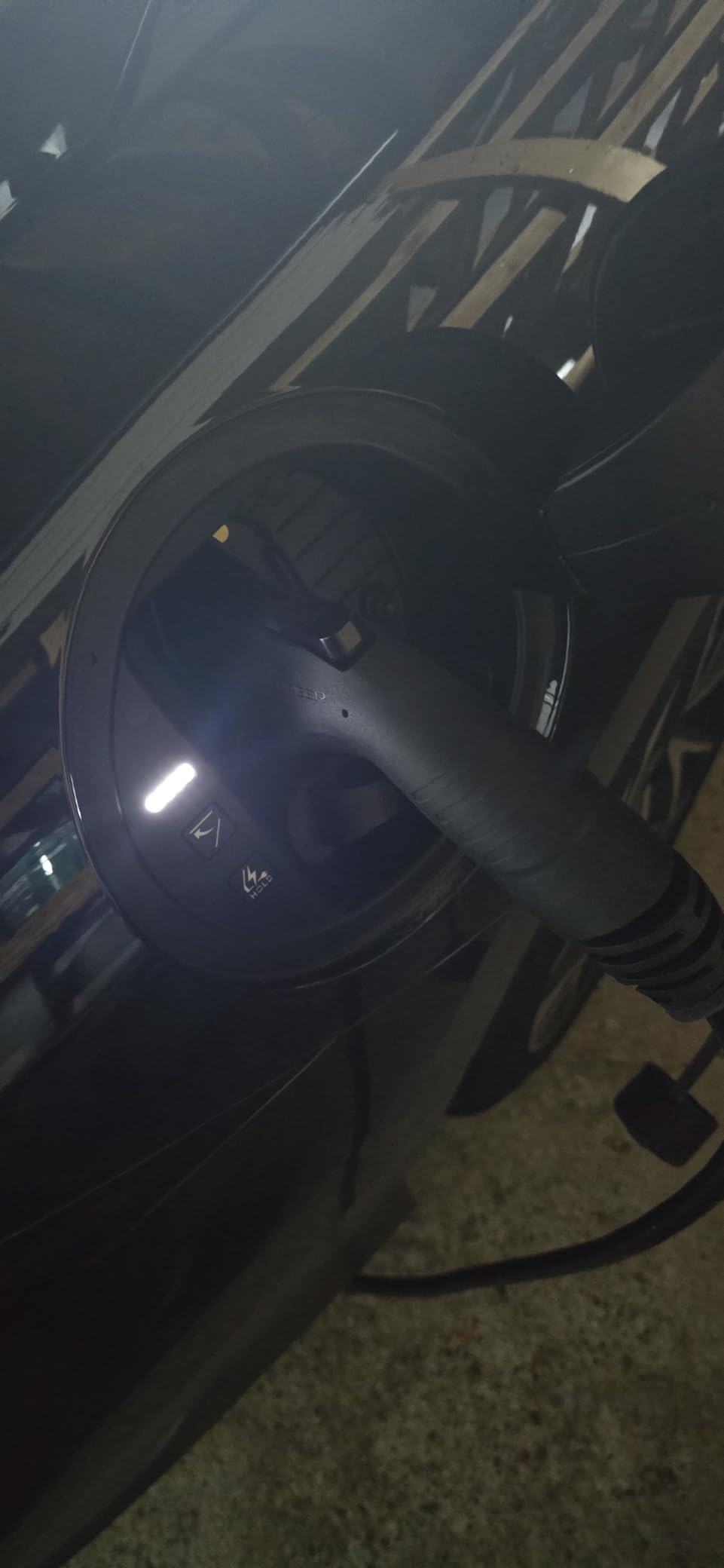 MACH 3 Fast 40 Amp Level 1&2 Portable EV Charger, Electric Vehicle Charging Station, 120-240V NEMA 14-50 w/ 5-15 Adapter. SAE J1772 car Connector & Tesla mobile NACS, Outdoor EVSE, 25ft Cable w/holder customer photo 2