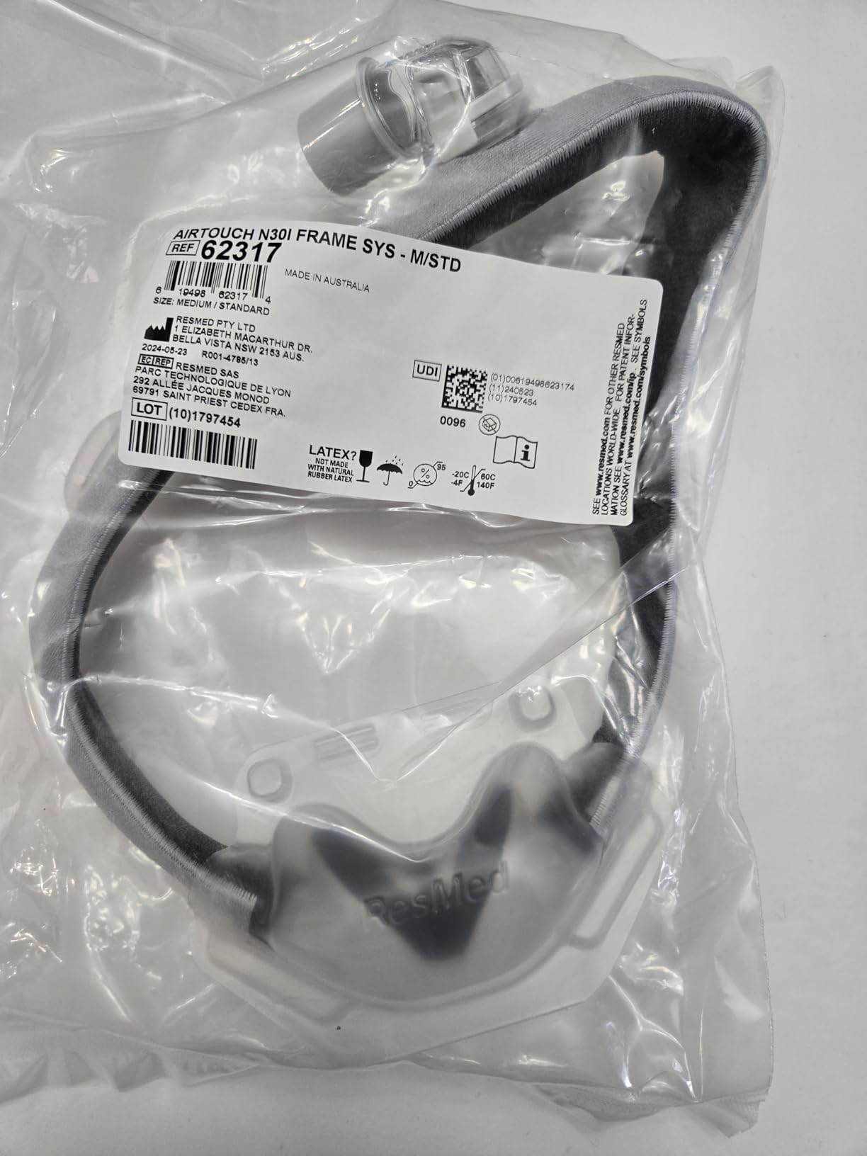 Resmed AirTouch N30i Frame System (Without Headgear) - Standard Frame/Medium Cushion customer photo 2