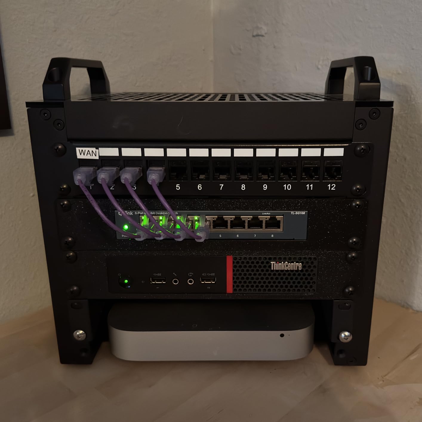 GeeekPi 4U Server Cabinet, 10 inch Mini Server Rack for Network, Servers, Audio, and Video Equipment, DeskPi RackMate T0 Rackmount, 7.87 inch Depth customer photo 1
