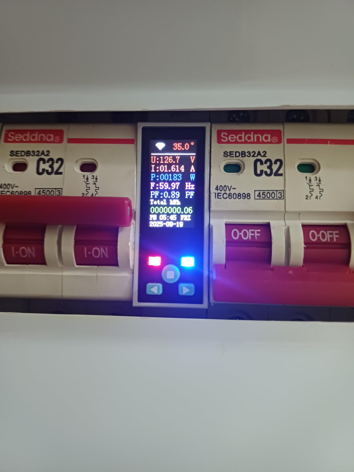 Smart Wifi Switch, 1P+N AC90-240V 1-50A, Smart Life/Tuya APP Remote Control, with Power Monitoring, LCD Display, Recloser Function, FCC Certified customer photo 2