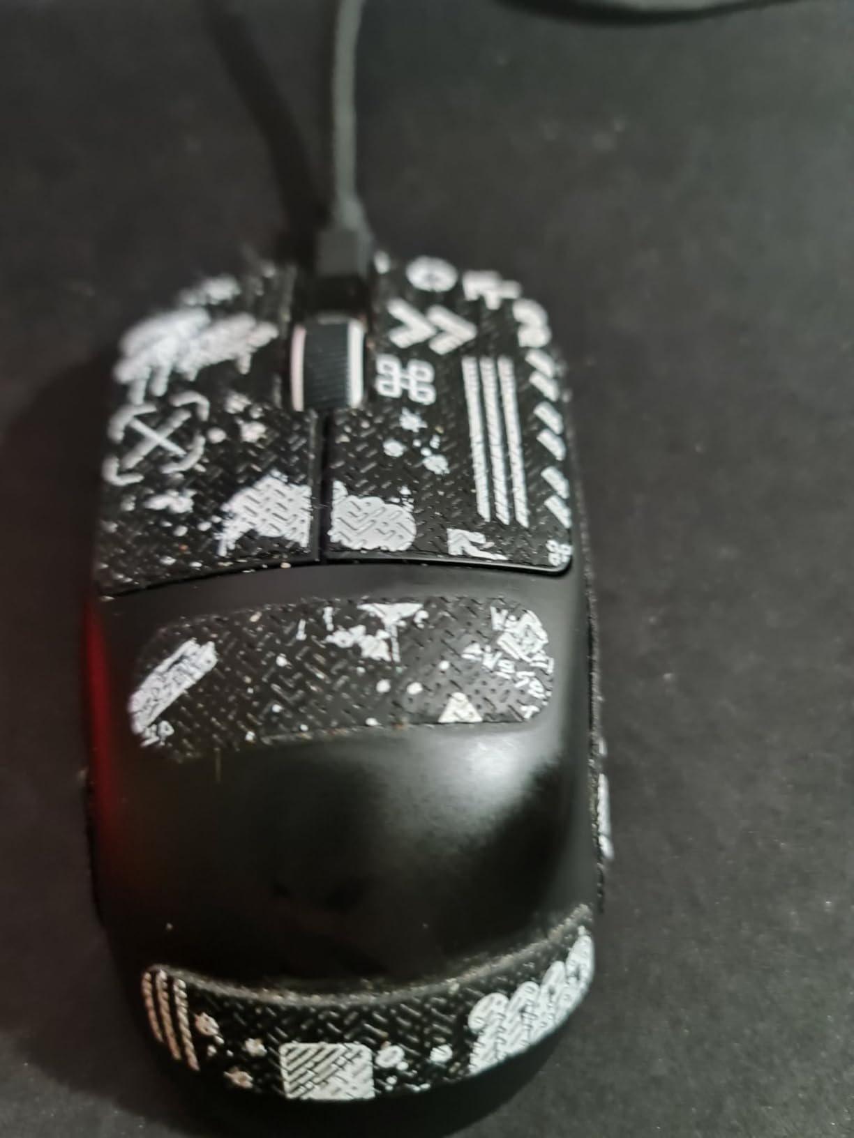 MCHOSE L7 Pro Wireless Gaming Mouse, PAW3395 26K Sensor, Wireless/Wired Dual 8K Polling, 39g Ultra-Light Weight, Tri-Mode Connection customer photo 1