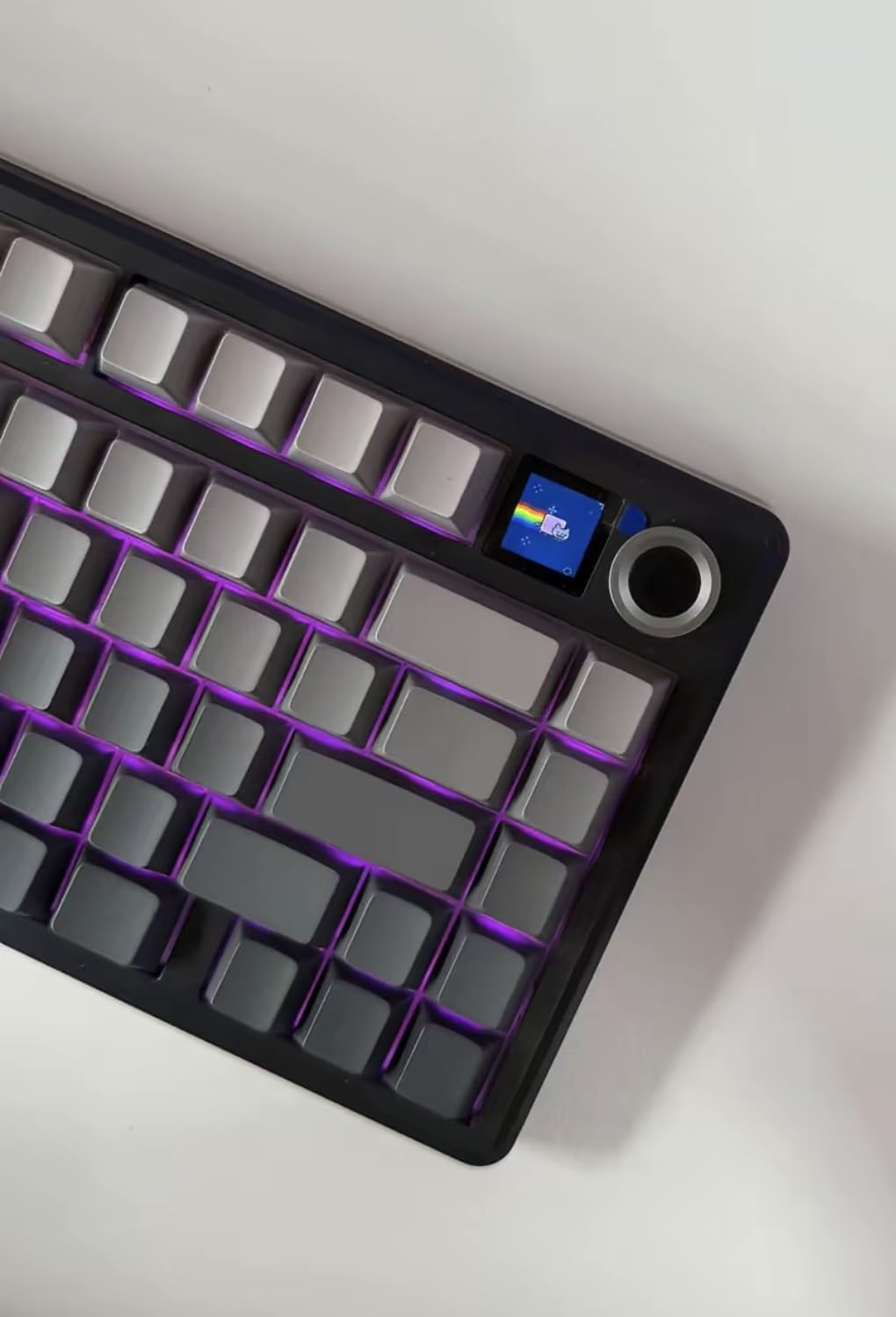 EPOMAKER X Aula F75 MAX Wireless Mechanical Keyboard with TFT Screen and Knob, Gasket Gaming Keyboard in 75% Layout, Hot Swappable, RGB Backlight, for PC/Mac/Linux (Black Gradient) customer photo 2