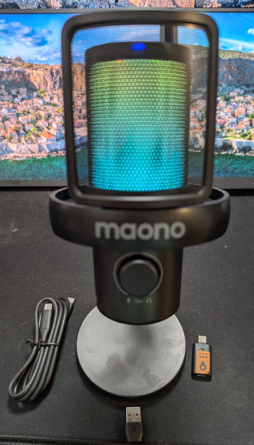 MAONO Wireless Microphone for PC,Gaming Streaming Condenser Mic with Software AI Voice Change,3-Level Noise Cancellation,Custom EQ,Gain Control USB Mic for Podcast Recording (DM40-Black) customer photo 1