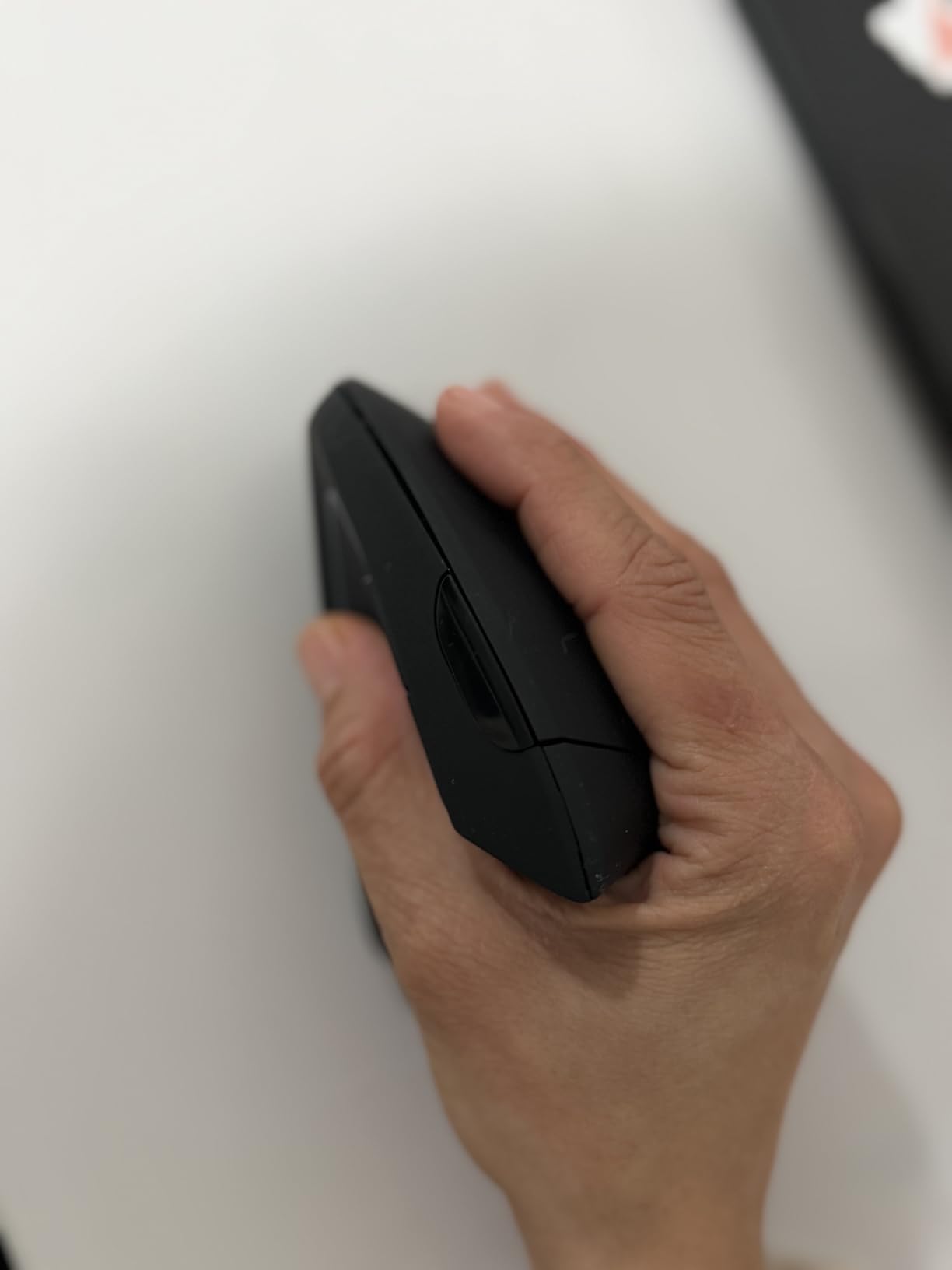 TECKNET Rechargeable Wireless Ergonomic Mouse,2.4GHz USB Vertical Mouse with Silent Click,4800 DPI Mouse with 6 Adjustable DPI,6-Button Computer Mouse for Laptop,PC, MacBook (No Batteries Needed) customer photo 2