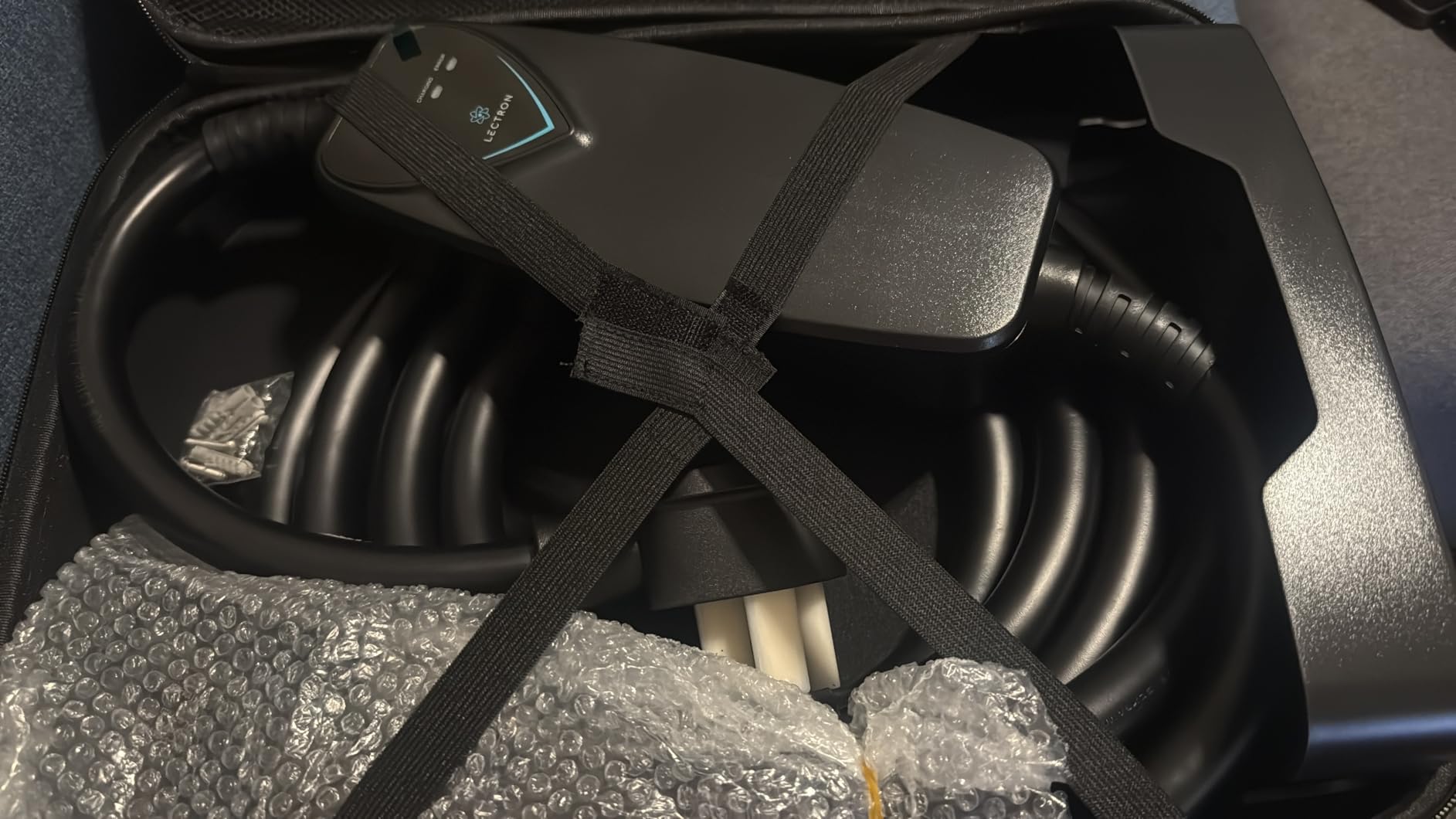 Lectron Level 2 J1772 Charger (WiFi Version) - 240V, 40 Amp, NEMA 14-50 Plug, 16 ft Extension Cord - Portable Electric Car Charger for J1772 Evs customer photo 2