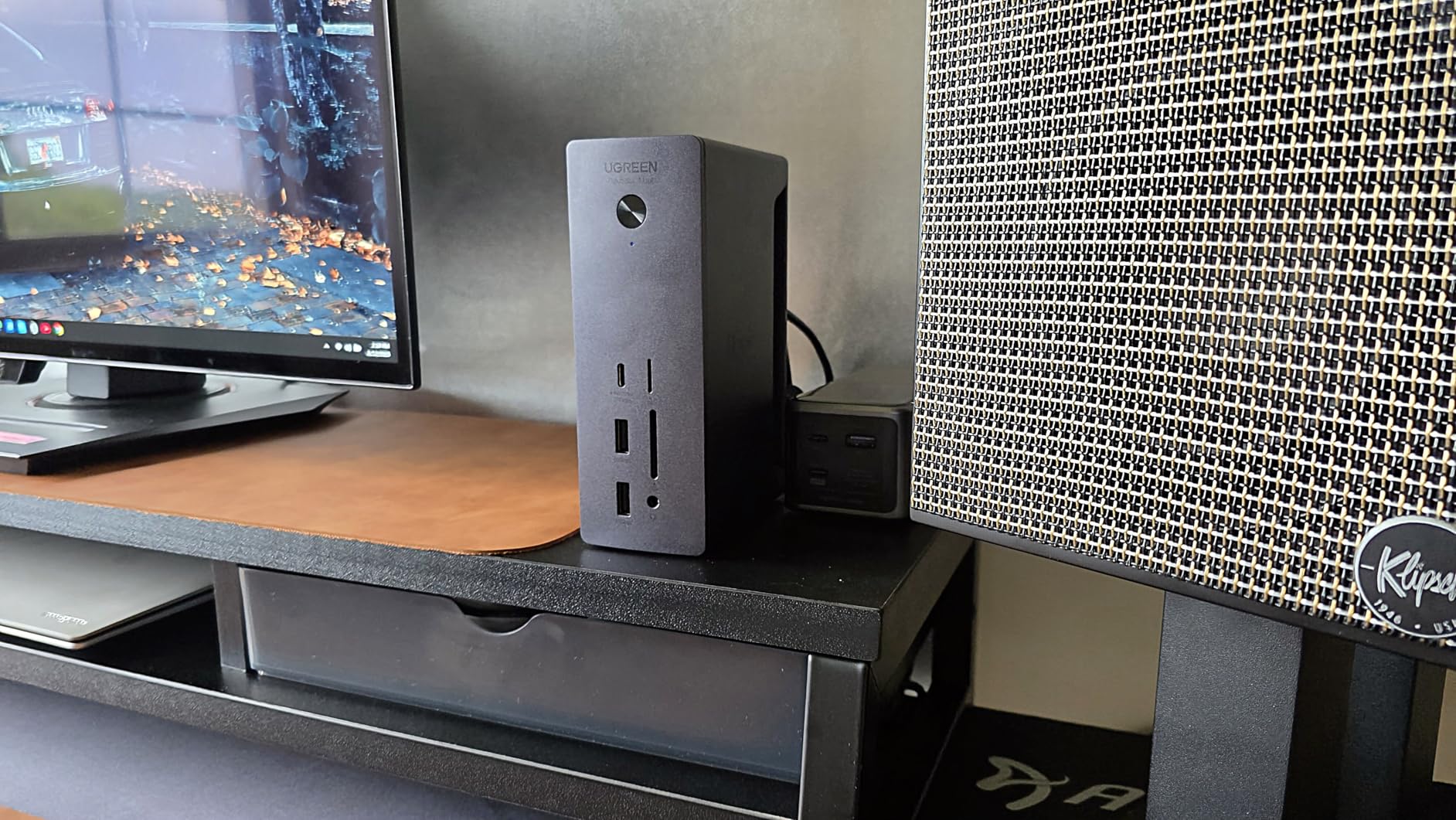 UGREEN Thunderbolt 4 Dock 13-in-1 40Gbps Docking Station with Dual 4K@60Hz Single 8K Display, 90W Charging for Laptop, 2.5GbE, SD/TF 4.0 for MacBook Surface Pro customer photo 2