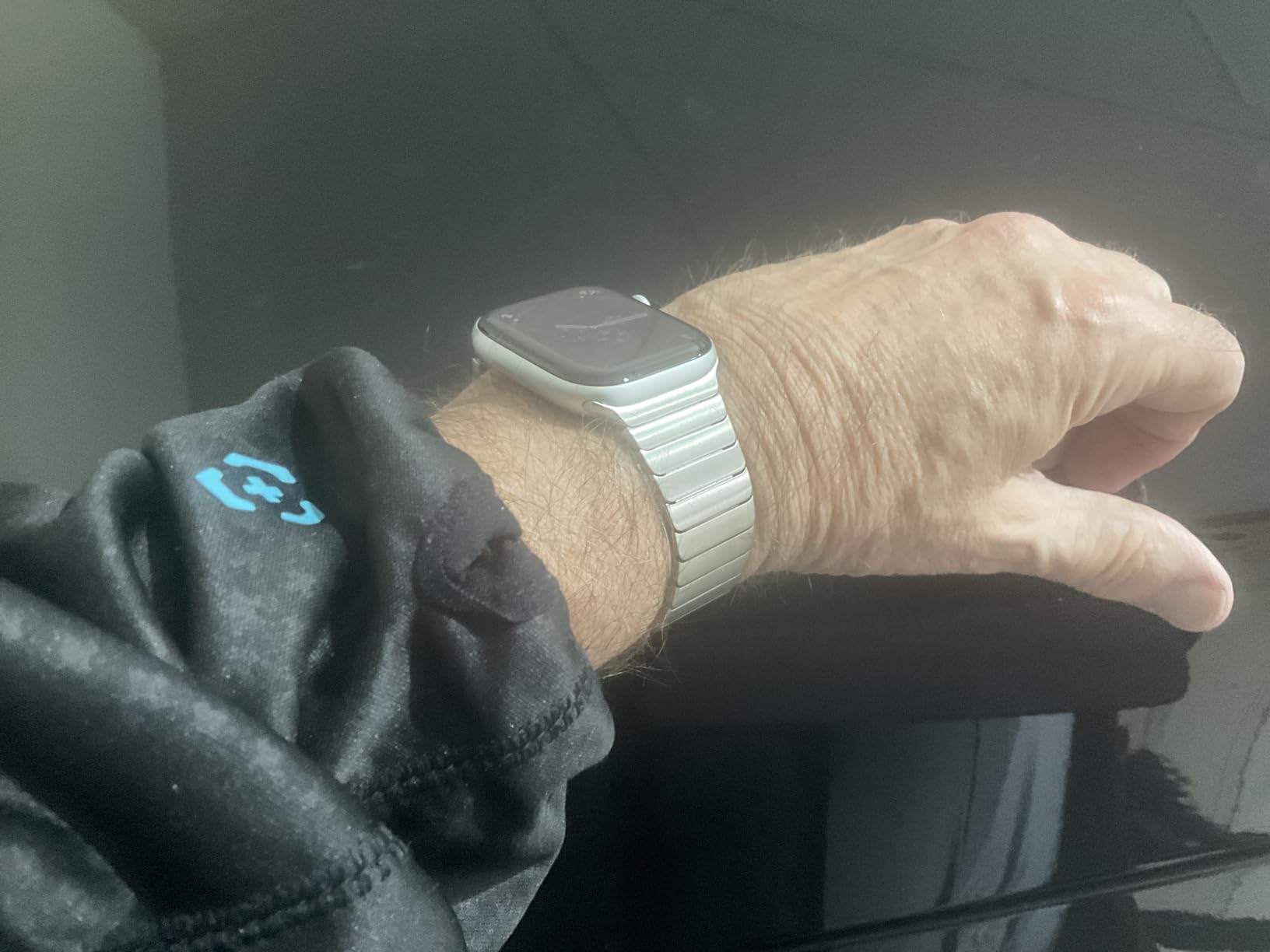 NewWays Titanium & Stainless Steel Link Bracelet for Apple Watch Band Ultra 3 2 1 Band 49mm Series11 10 46mm 42mm 45mm 44mm 41mm 40mm 38mm Series 3-11 customer photo 1