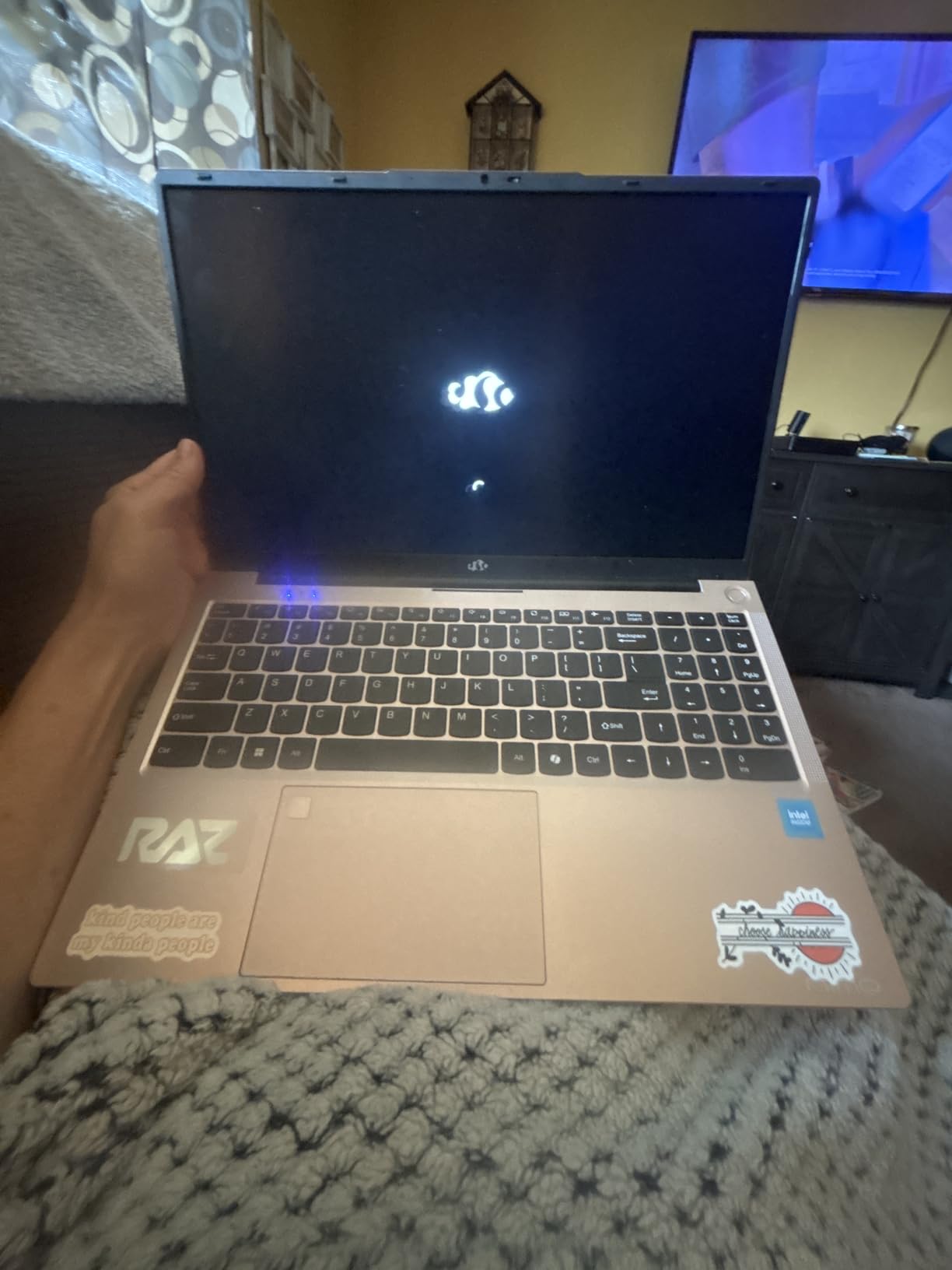 15.6-FHD-Laptop Student-Laptop, 16GB RAM 256GB SSD, Intel Pentium Quad-Core N100 Processor (Up to 3.4GHz) Backlit Keyboard Fingerprint WiFi 6 BT5.2 Business-Laptop, 2 Years Warranty Windows 11 Laptop customer photo 1