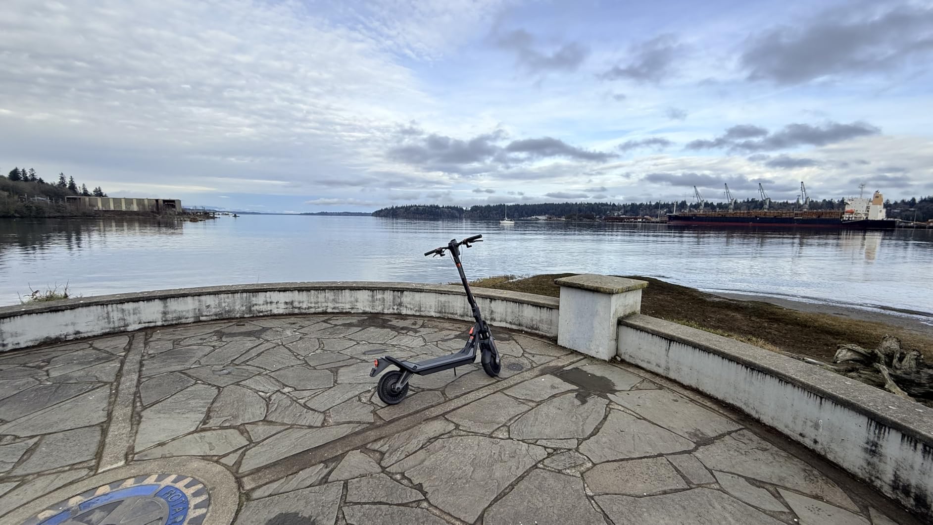 Segway SuperScooter GT3, 31 MPH w/ 45-Mile Long Range, 2400W Peak Motor, Dual Hydraulic Suspension, Self-Sealing Tires, Flash Charging Electric Scooter for Adults, UL 2272/2271 Certified, Gen3 customer photo 1